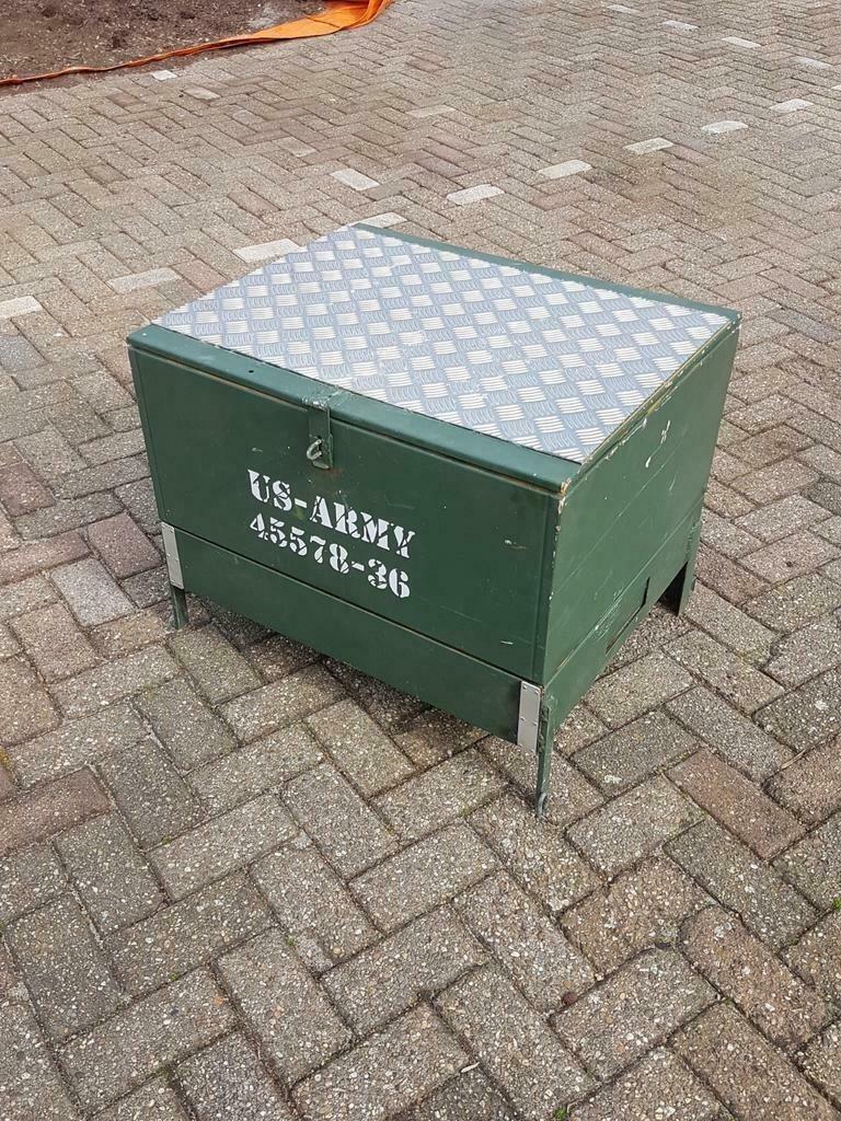Stoere Opbergkist, Legerkist Super Tof Ook Als Salontafel. image 4
