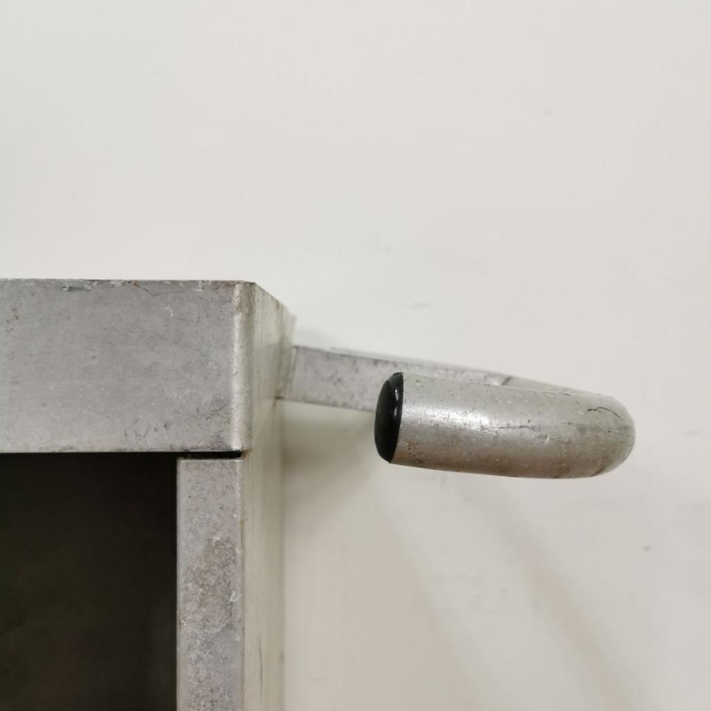 ASelected Set van 4 industriële salontafelpoten, speldvoet 15 cm / 6 inch, Hairpin Legs Smeedijzeren tafelstandaard, zwart metaal meubelvoet met schroeven voor salontafel, salonkast, tv-kast
