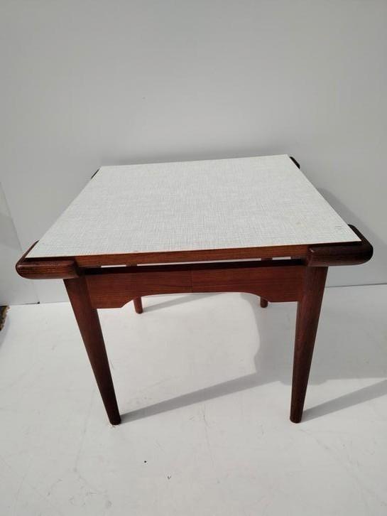 Vintage Tafeltje image 4