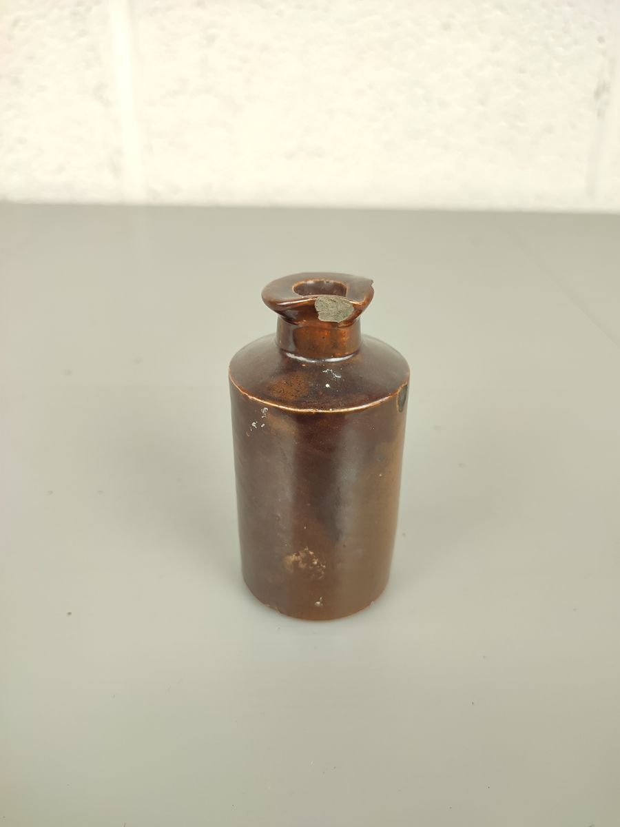 Antieke Aardewerk Inktfles image 3
