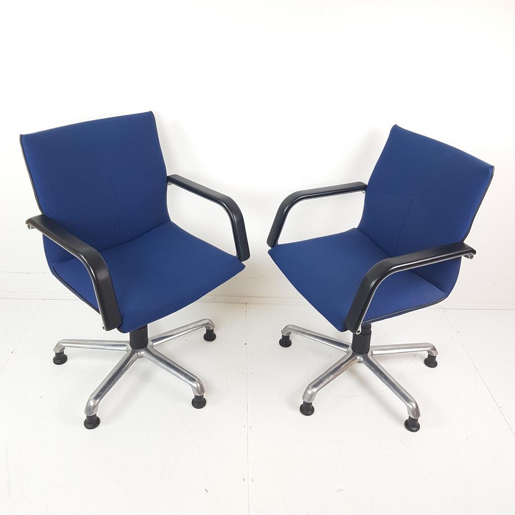 2 Artifort Bureaustoelen Blauw | Blauwe Bureaustoel Setprijs image 12