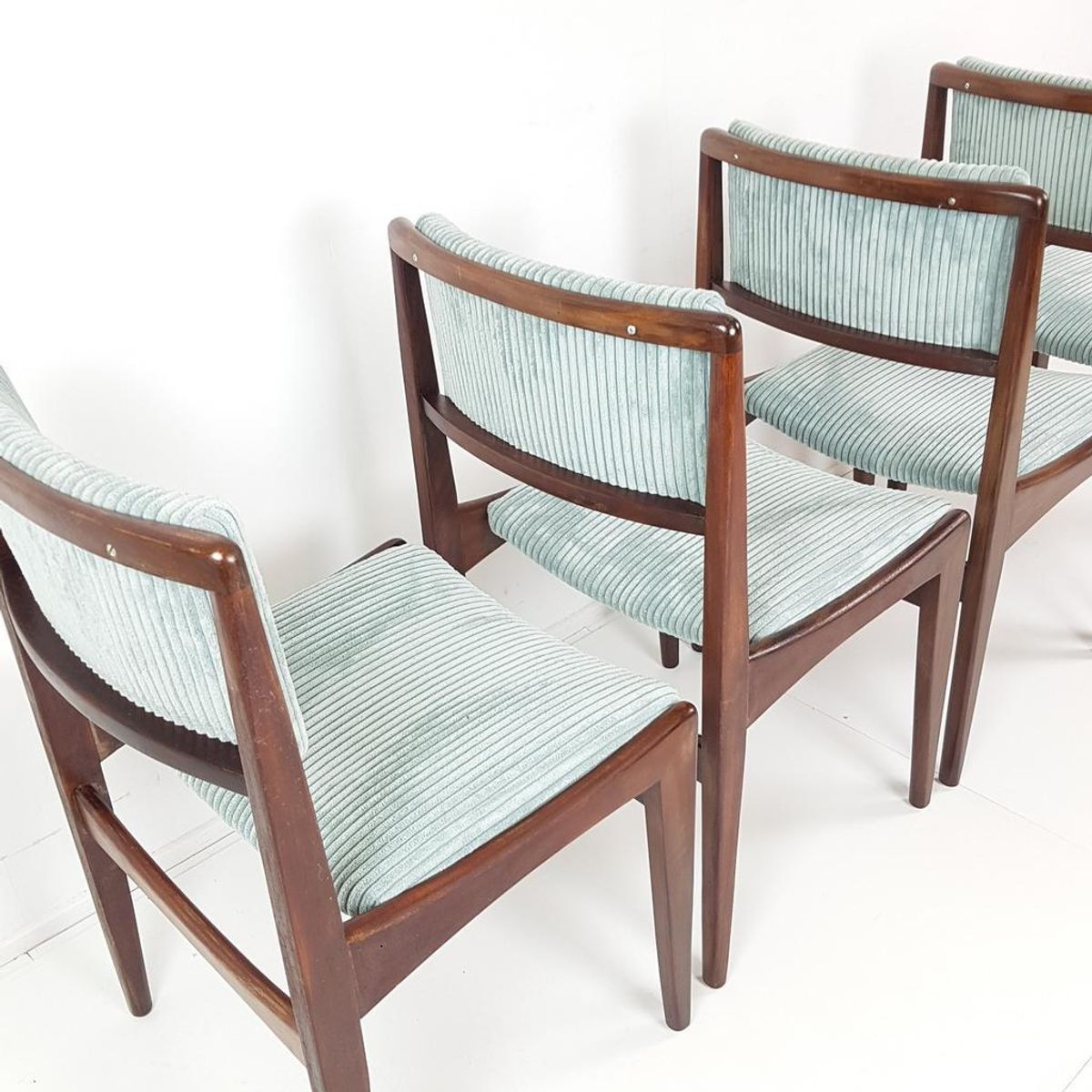 4 Vintage Stoelen Licht Blauwe Rib Nieuwe Stof image 12