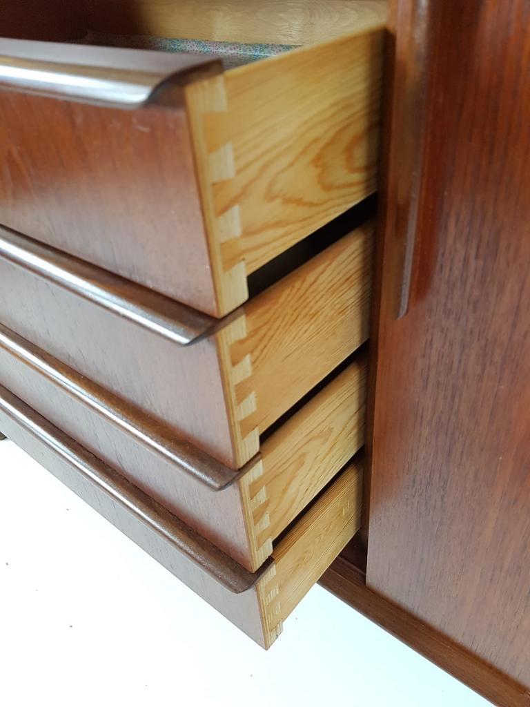 Vintage Teak Houten Wandkast | Buffetkast Deens Kast image 11