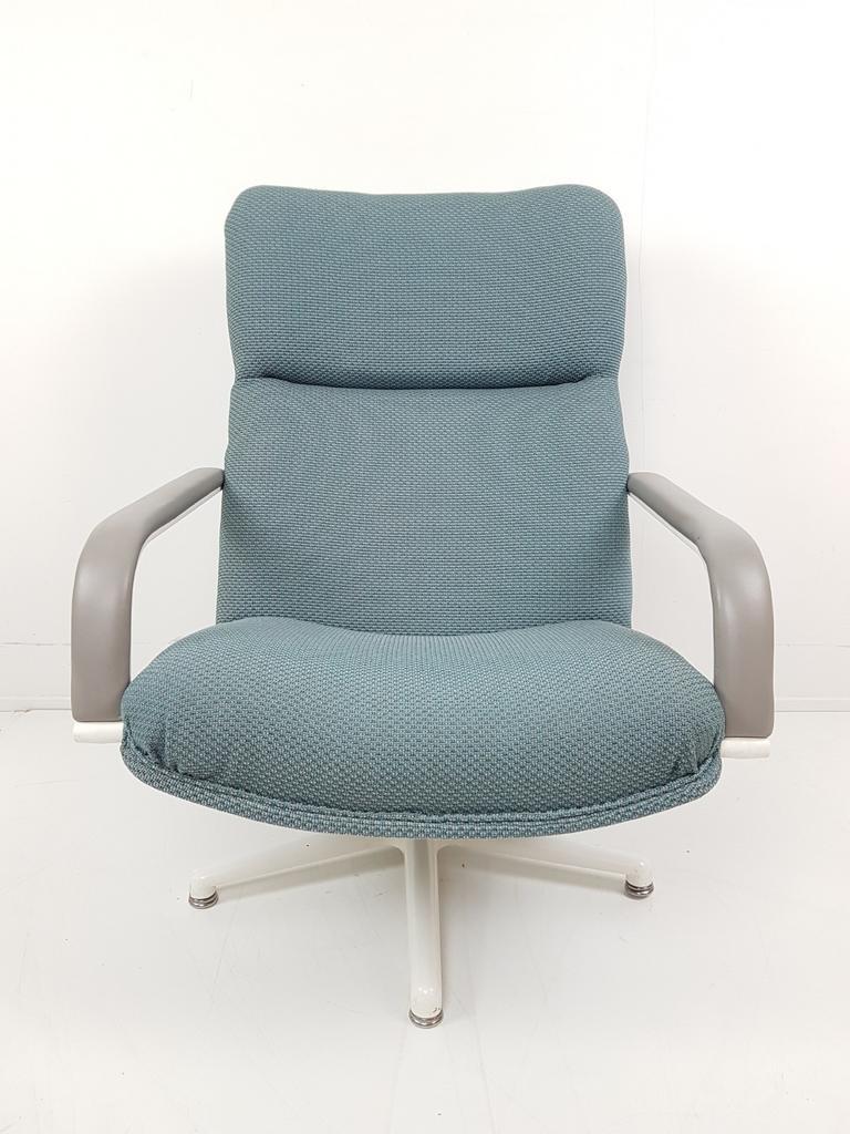 Vintage Artifort Fauteuil | De Ploeg Stof Grape | Stervoet image 11