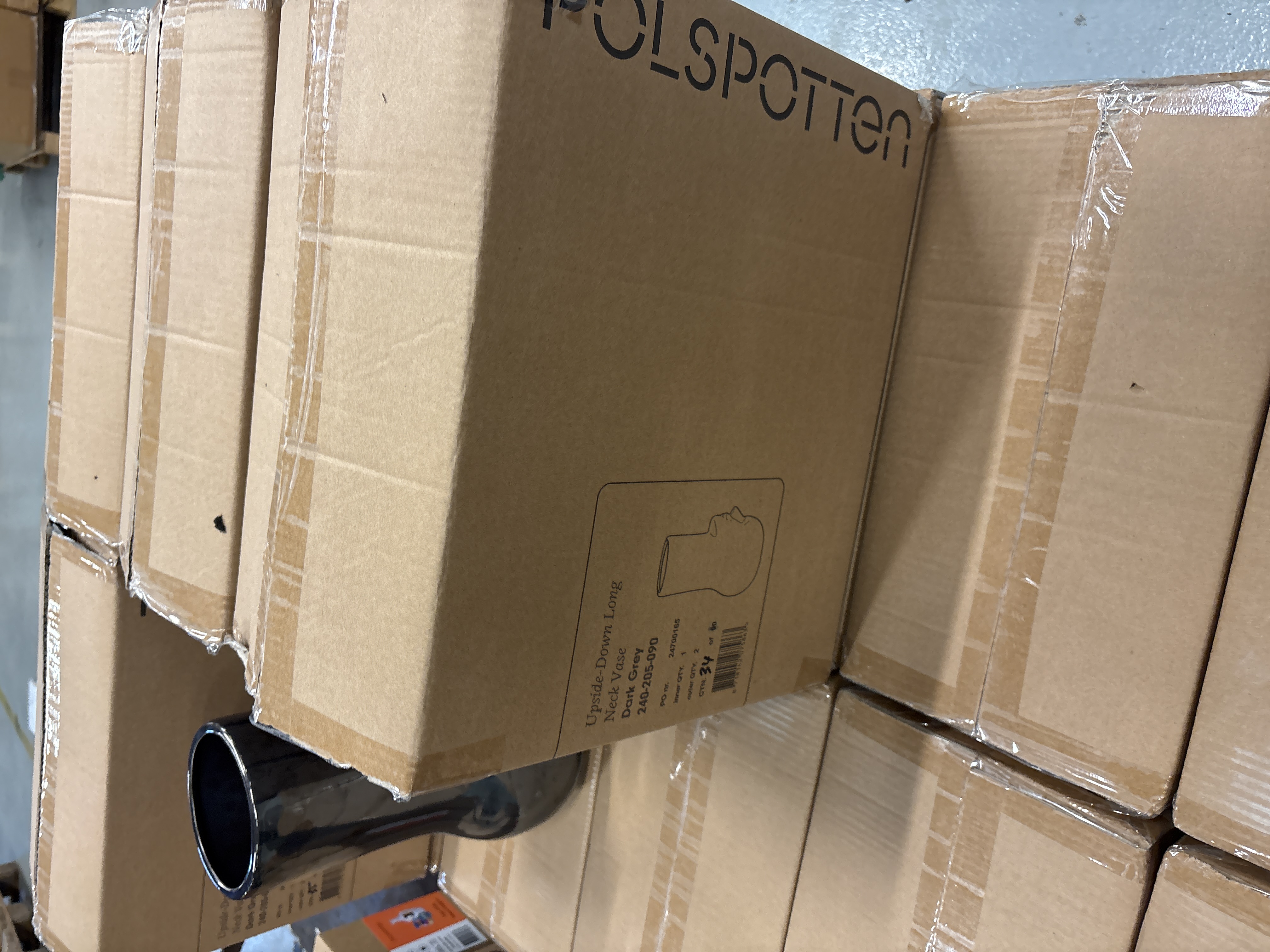 Polspotten | Upside-down Long Neck Vaas image 7