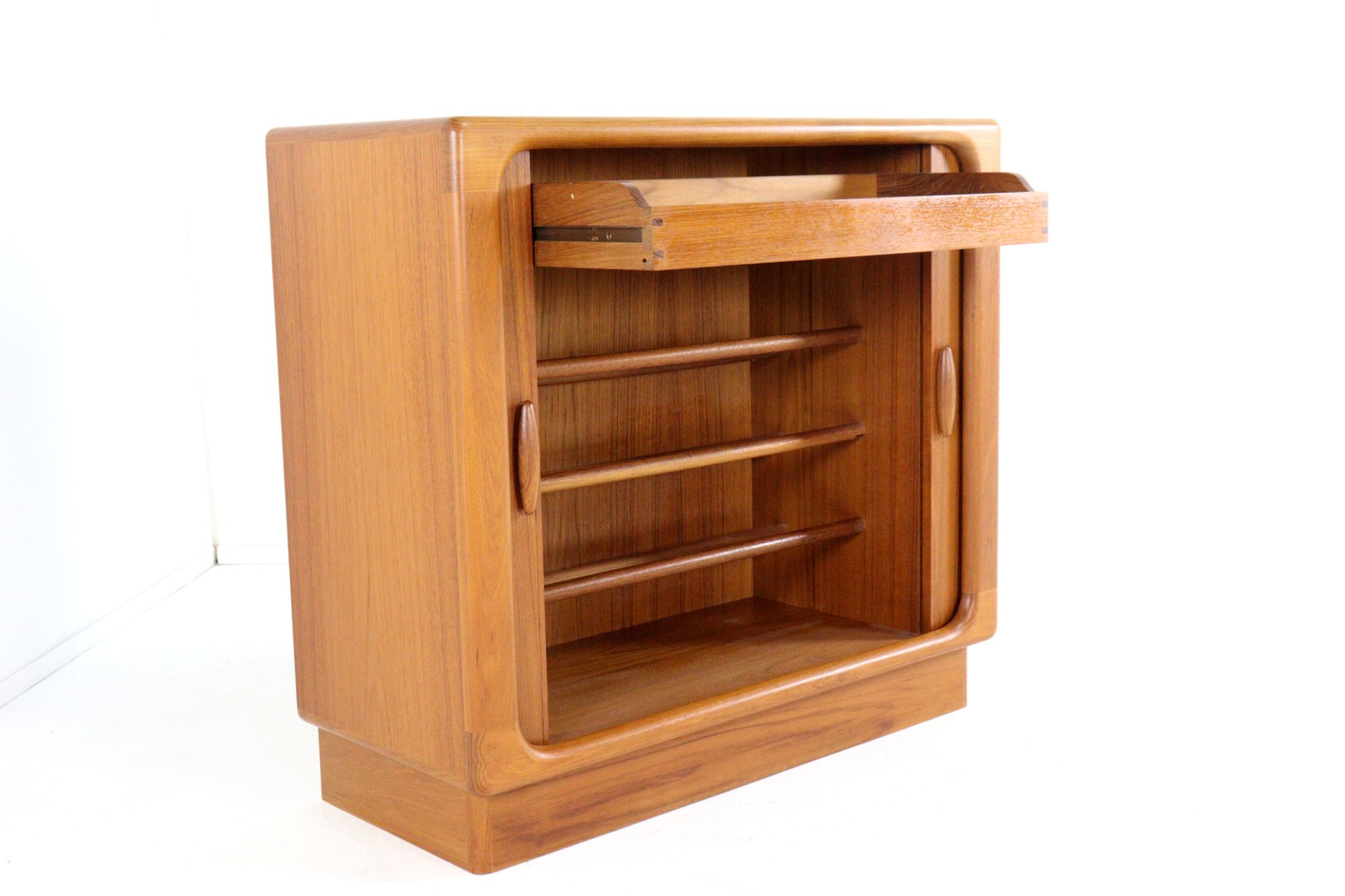 Vintage Schoenenkast dyrlund Deens image 10