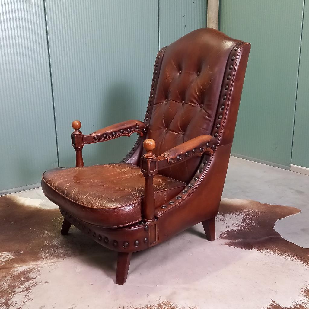 Bijzonder Stoere Vintage Bibliotheekfauteuil Met Studs image 2