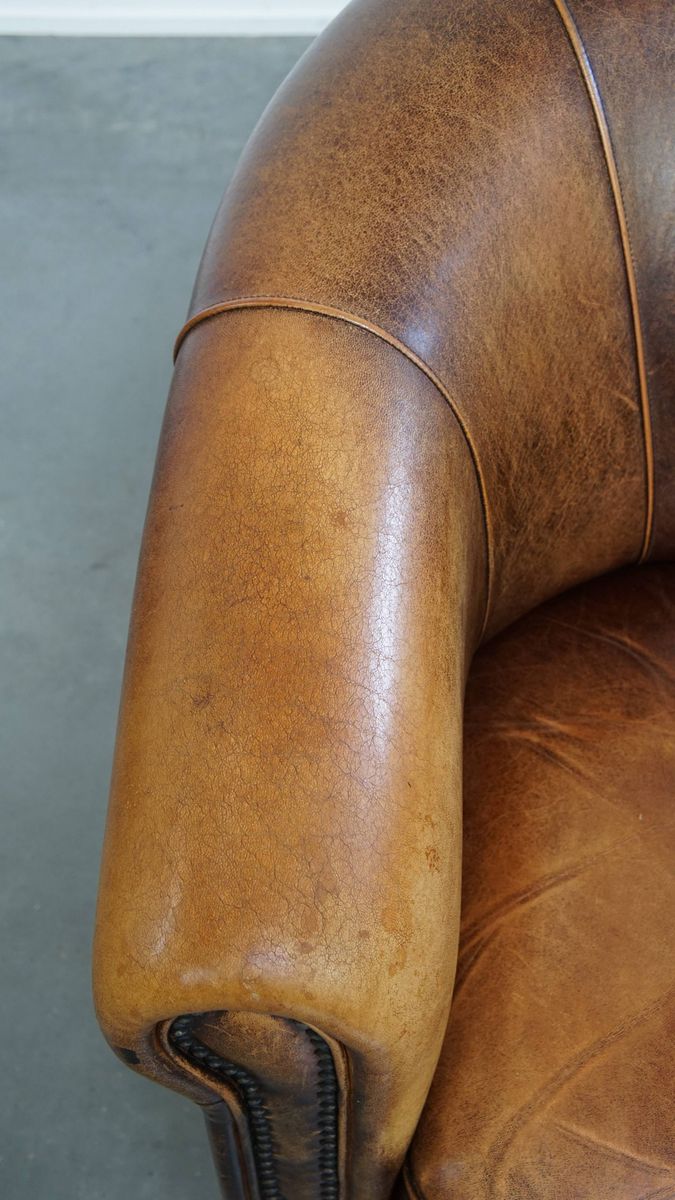 Unieke En Tijdloze Schapenleren Clubfauteuil Met Een Geweldig Patina image 7