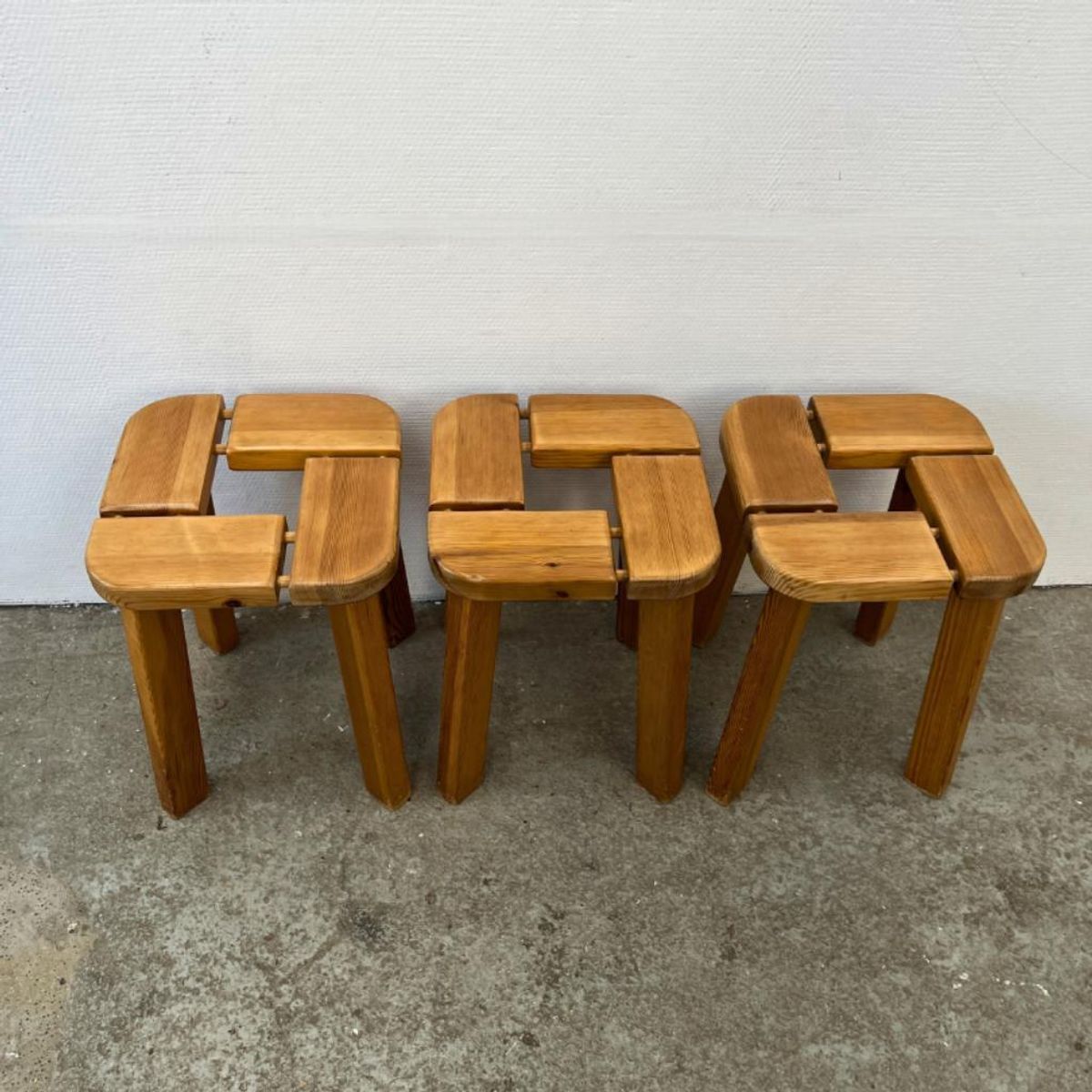 3x Vintage Design Kruk - Fins - Grenen - Olof Ottolin image 7