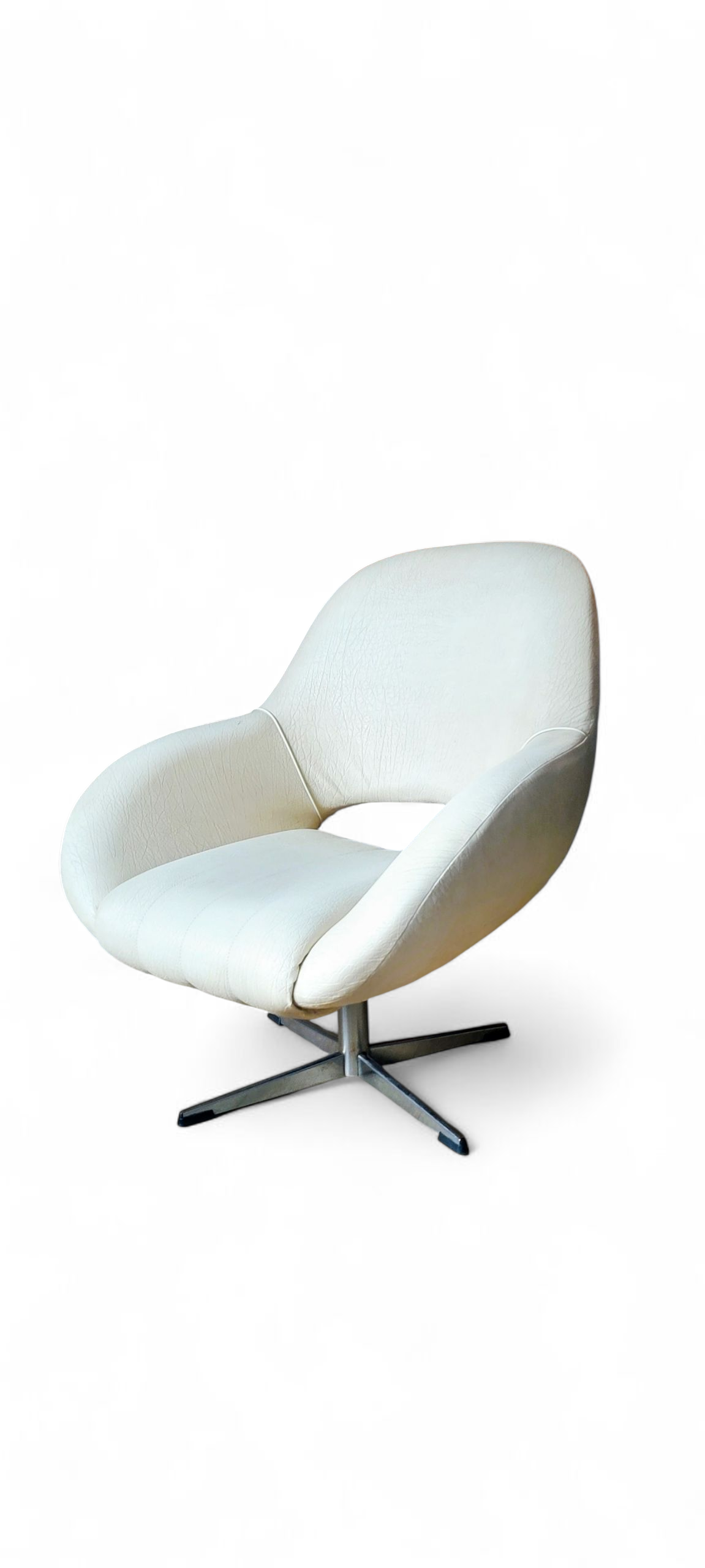 Space Age Skai Swivel Chair 1970s image 4