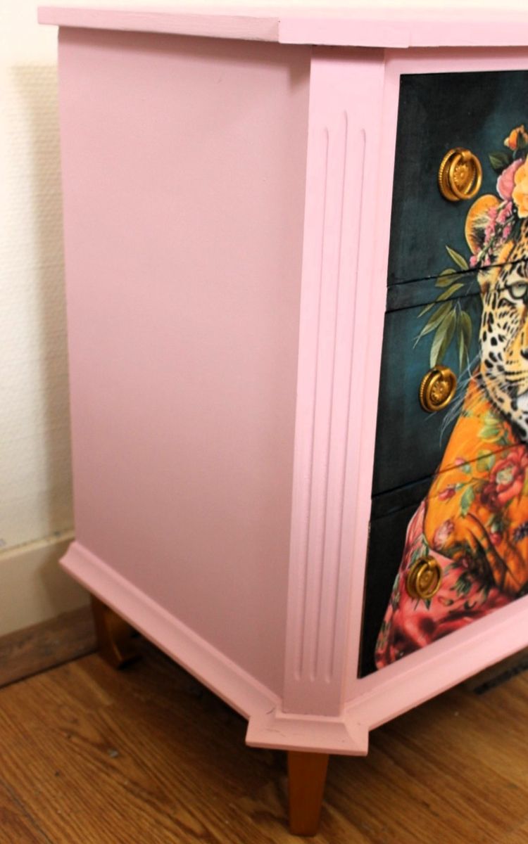 Een Roze Nachtkastje “glamour Tijger” image 3