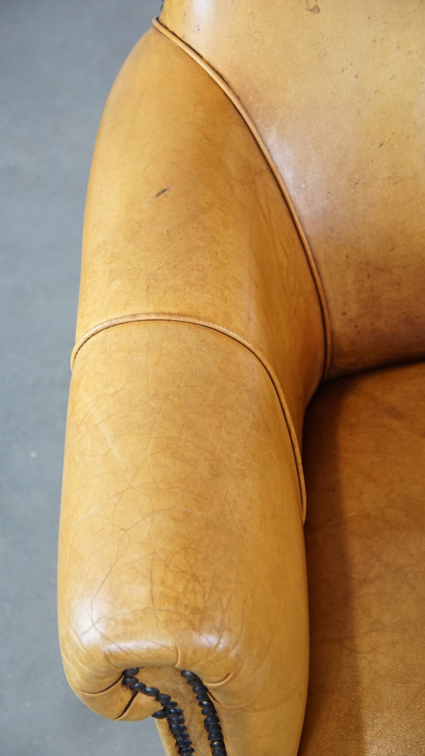 Gezellige, Comfortabele Rundleren Fauteuil/armchair In Een Unieke Kleur image 8