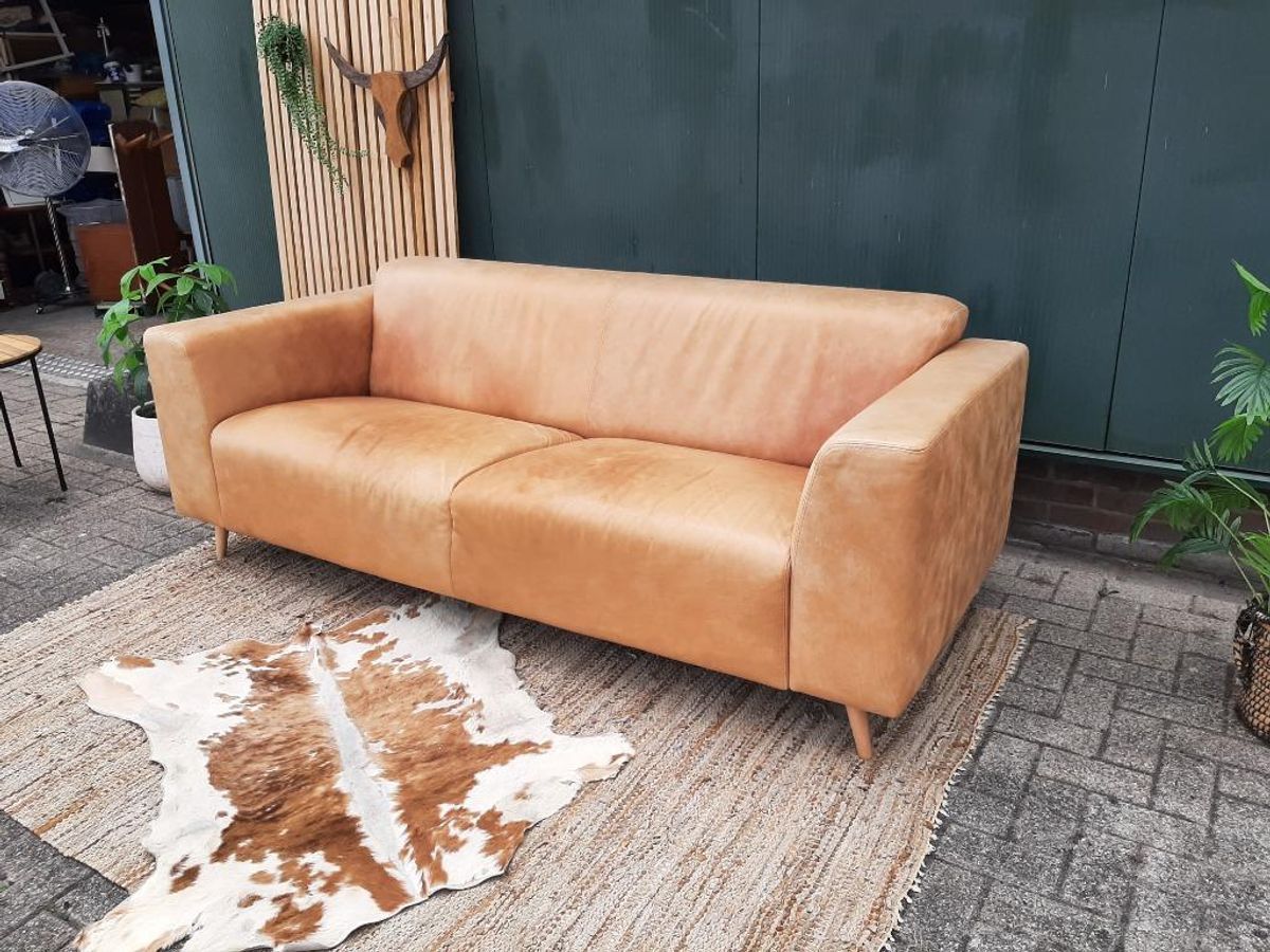 Stoere Leren Bank – Mountain Alp 2,5-zits Lichte Camel Kleur image 11