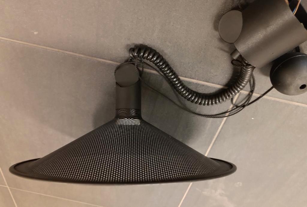 Vintage Postmodern Geperforeerde Metalen Hanglamp, Zwaart image 9