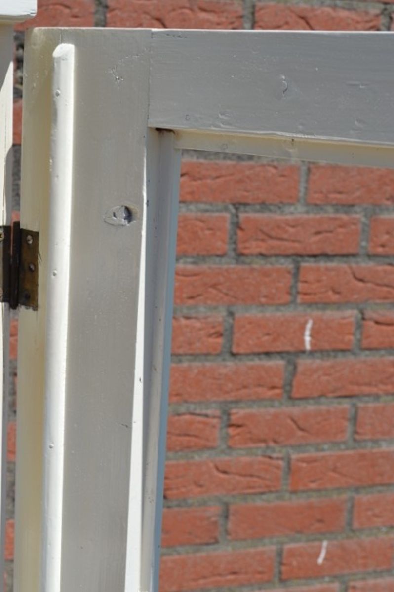Oud Grenen Kledingkast Wit Geschilderd image 9