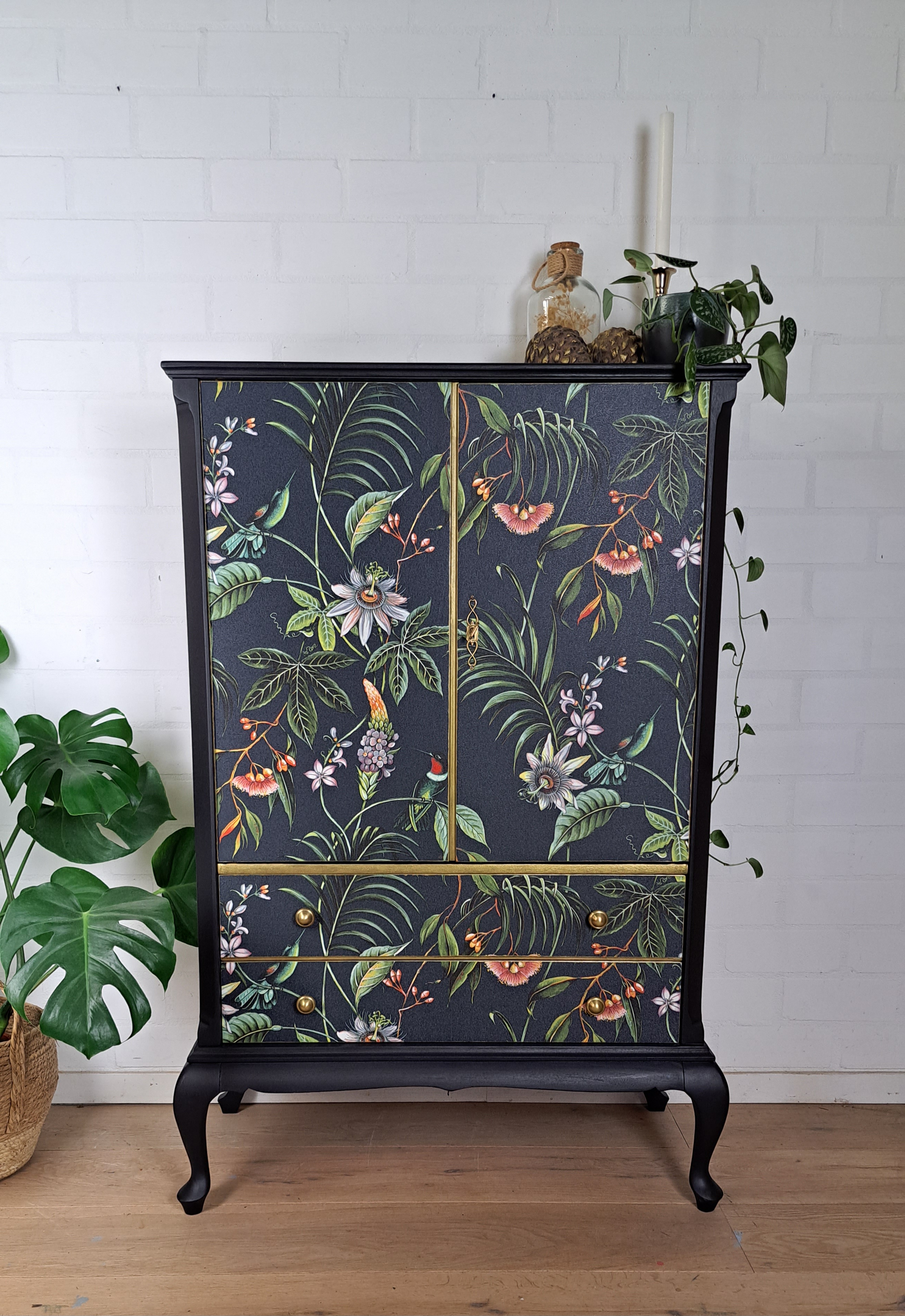 Barkast Botanical image 3