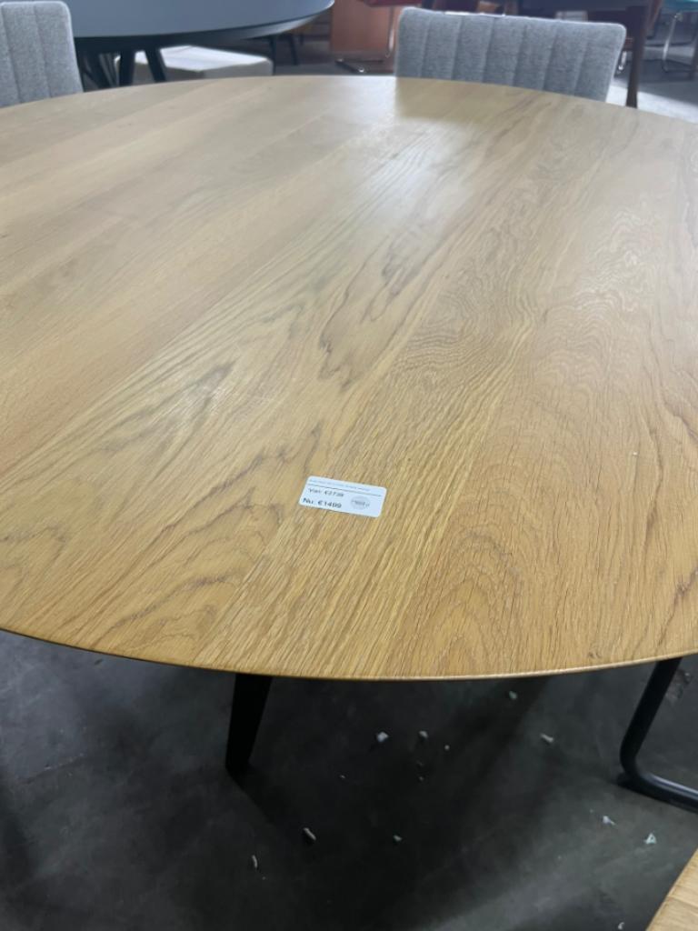 Studio Henk Eettafel 150 Cm Rond Eiken Butterfly | image 4