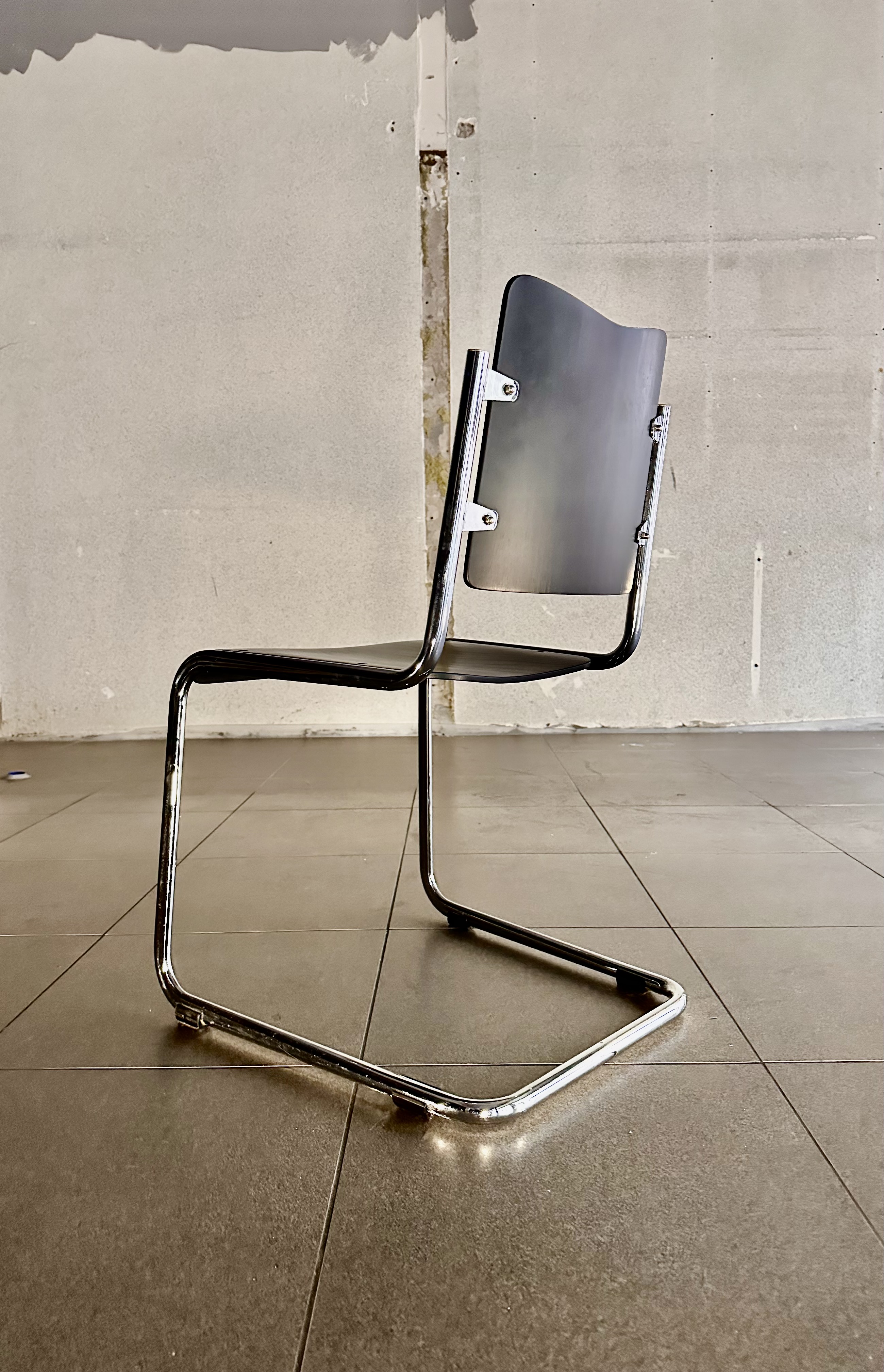 4x Tecta B11 Cantilever Stoelen Design Jean Prouve image 15