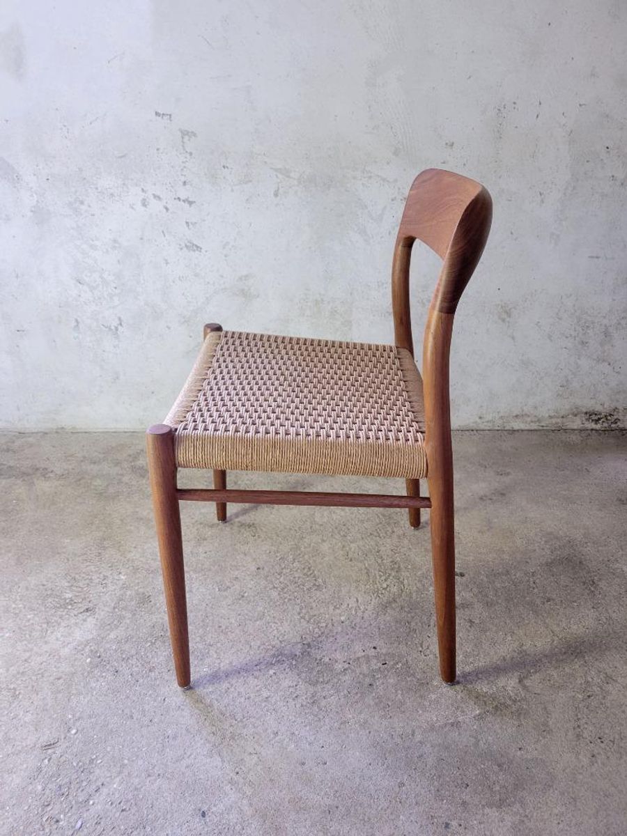 Set Van Zes Model 75 Stoelen In Teak Van N.o. Moller image 8