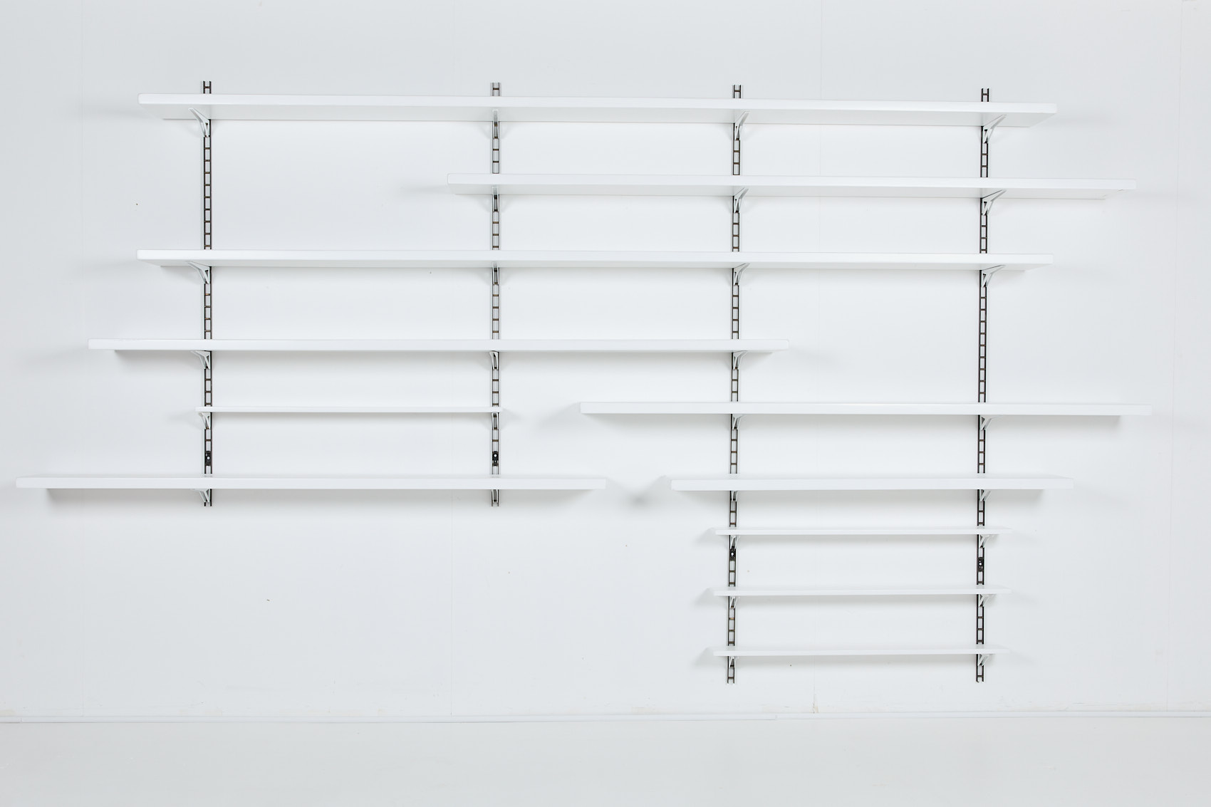 1960’s Italian Mid-century Modern Modular Wall Shelving System image 3