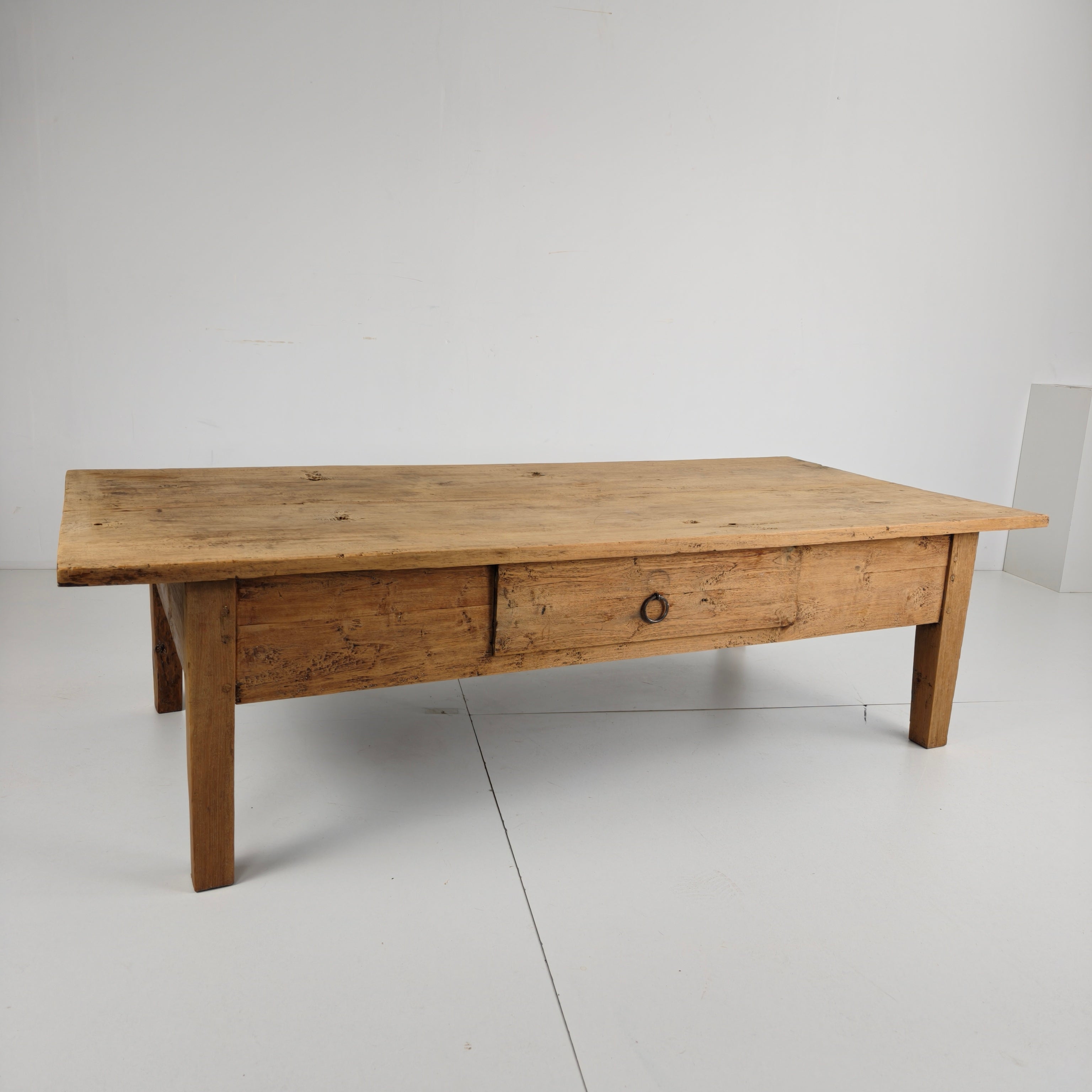 Antieke 19e Eeuwse Franse Boeren Salontafel Van Eikenhout image 6