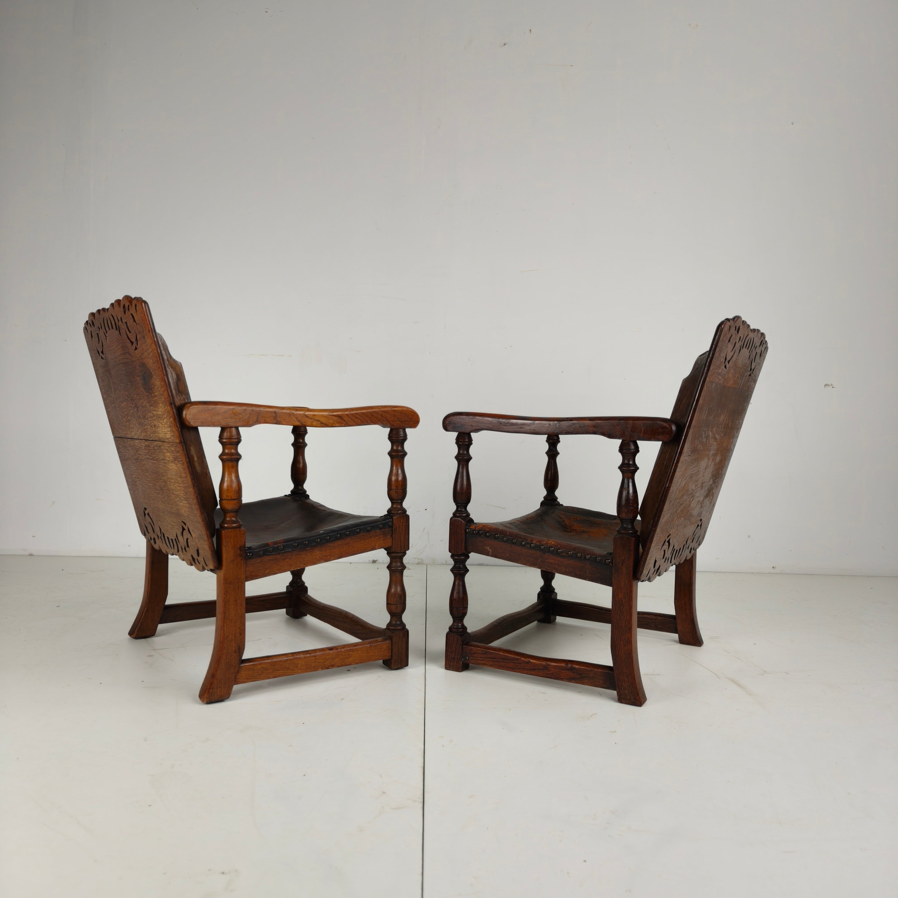 Pair Of English Antique Jacobean Monk Armchairs / Tables By F. Parker & Sons Ltd image 15