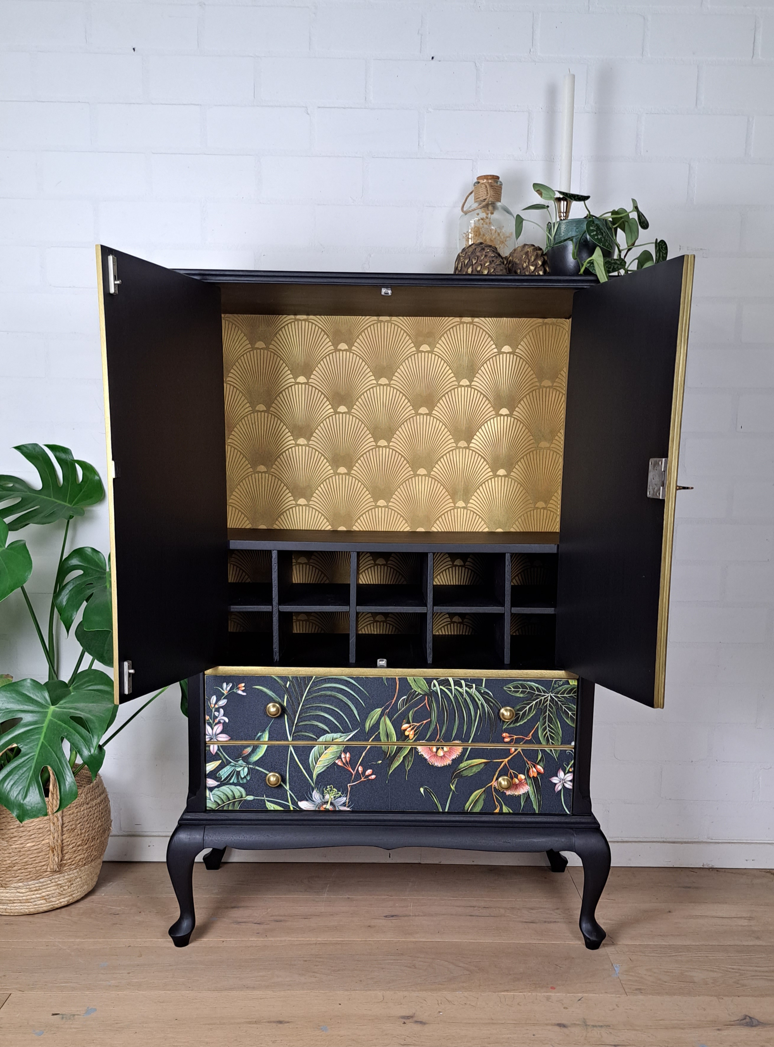 Barkast Botanical image 10