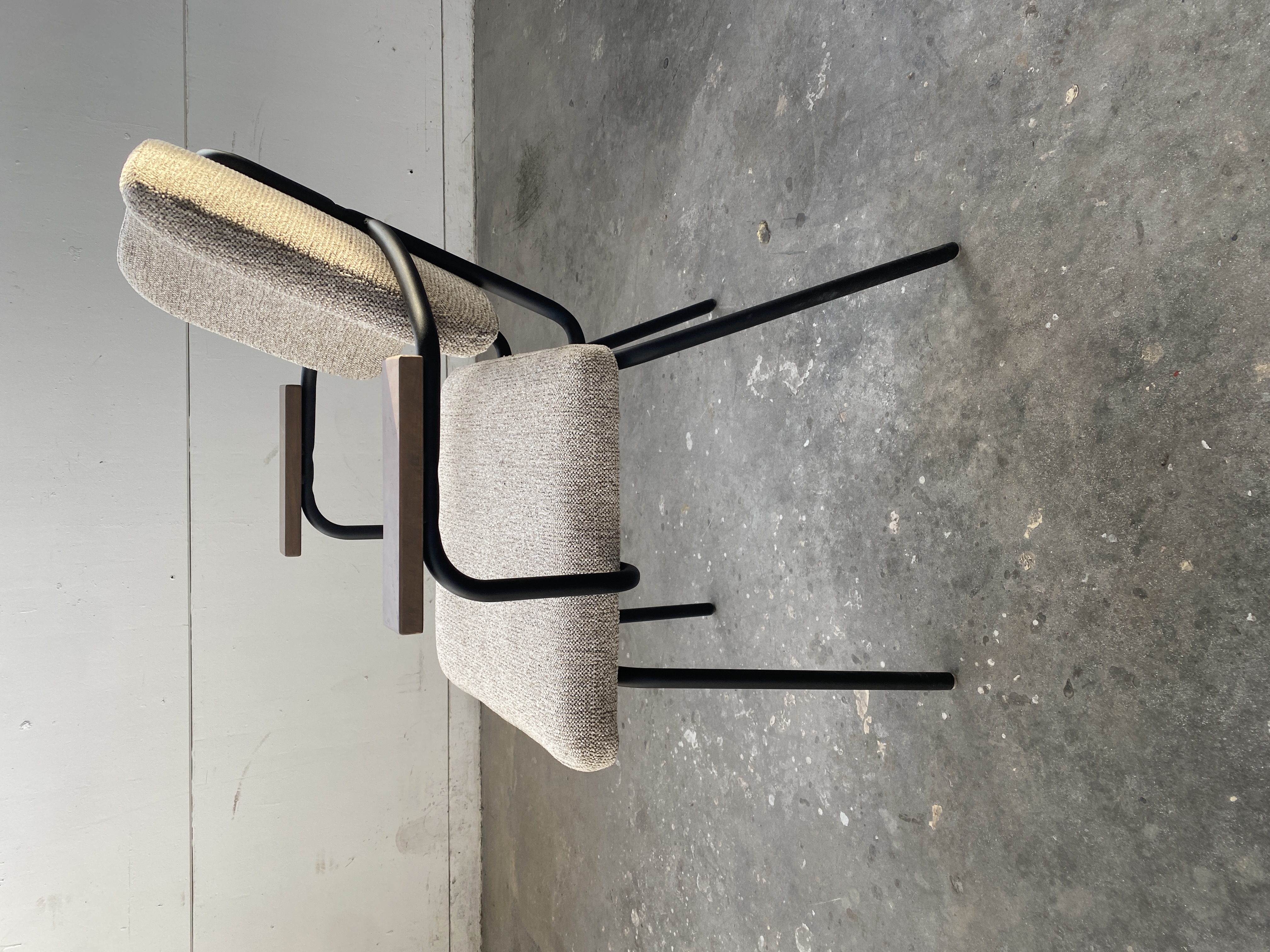 NOGA Design Eetkamerstoel van Metal met hoge korting bij Reliving