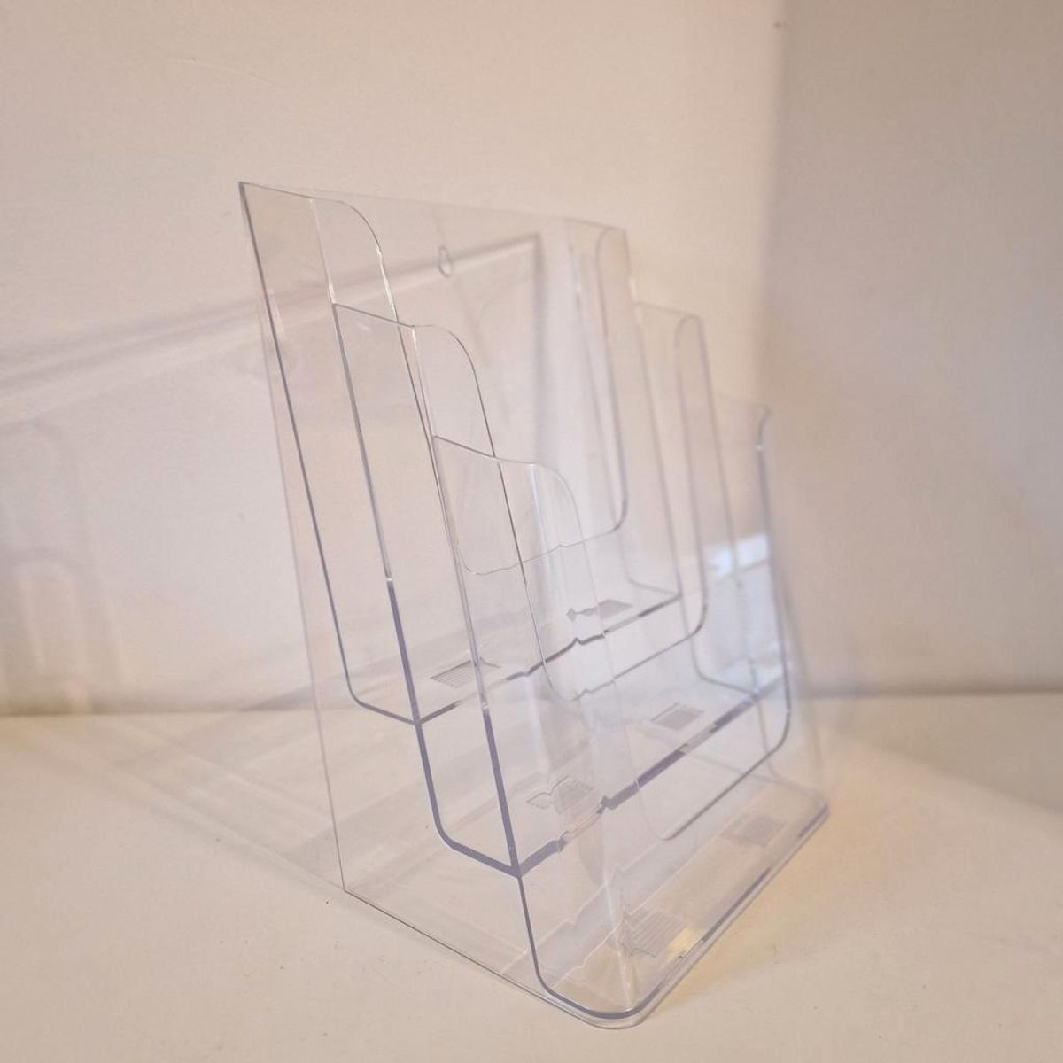 Plexiglas Wand Lectuurbak Wandrekje Wandrek A4 Houder image 2