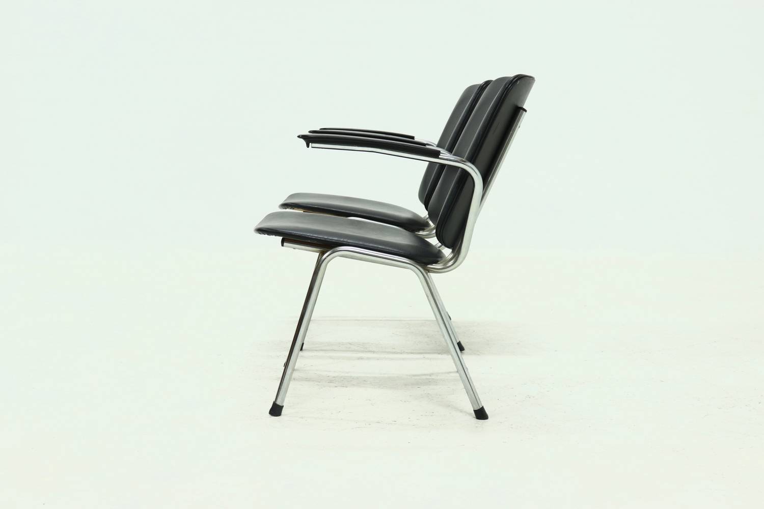 Set Of 2 Tubular Armchairs By Gebroeders de Wit 1960s image 5