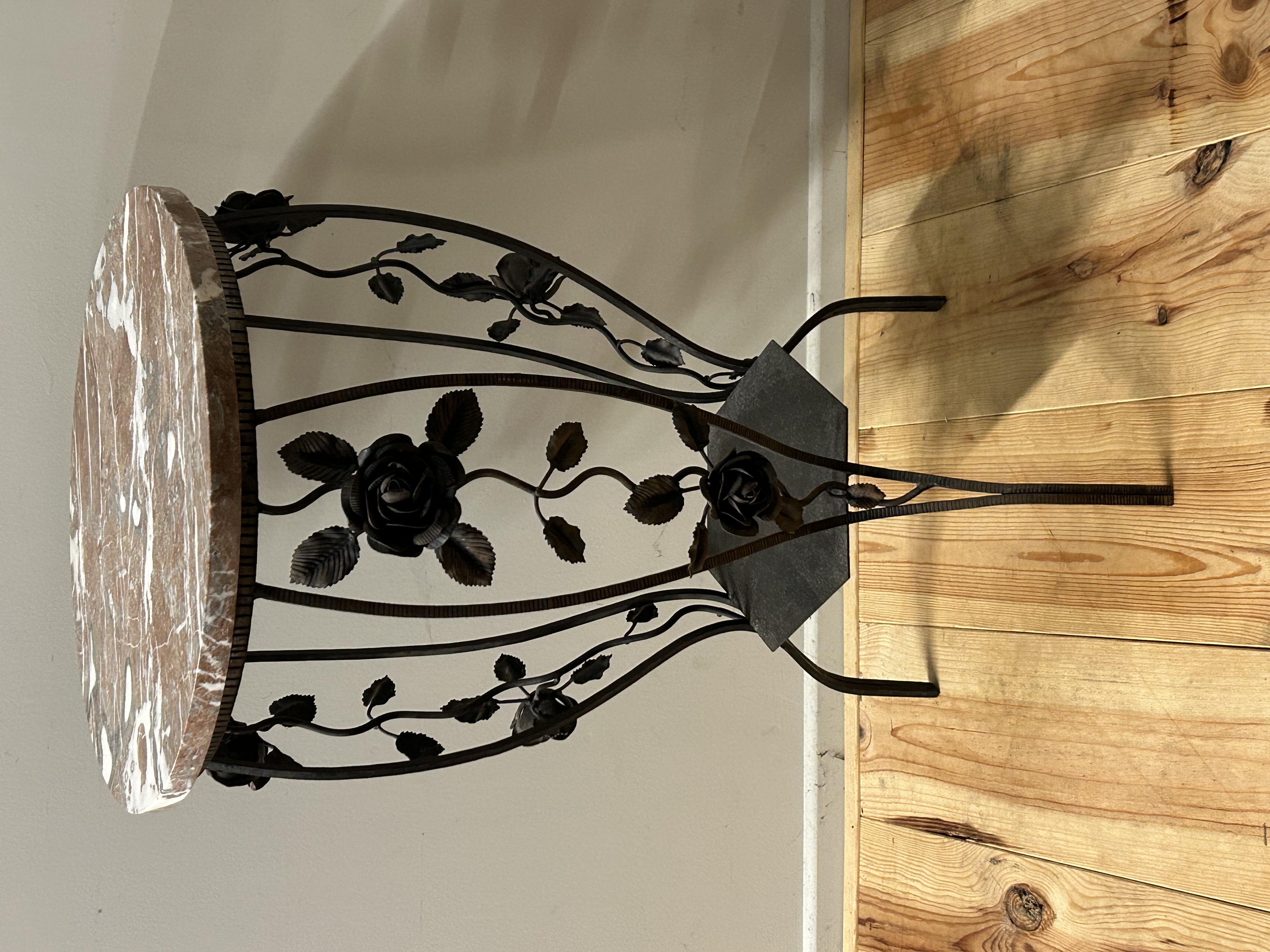 Gesmede Tafel Met Marmer Van Boeckel Style image 2