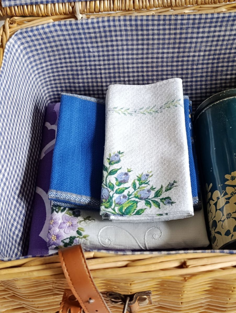 Vintage Unieke Picknickmand, Met Liefde Gerestyled image 18