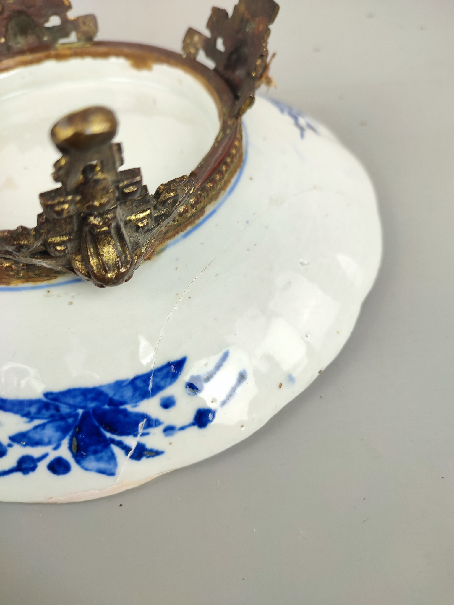 Antiek Japans Imari Bord Op Bronzen Pootjes image 9