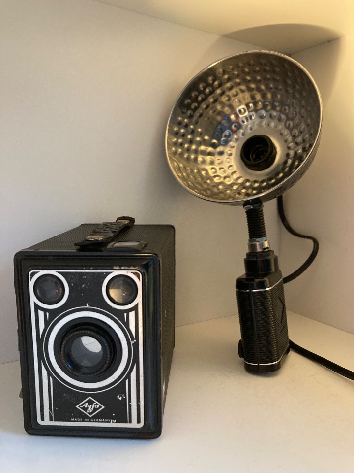 Box Camera Met Design Flitslamp image 8