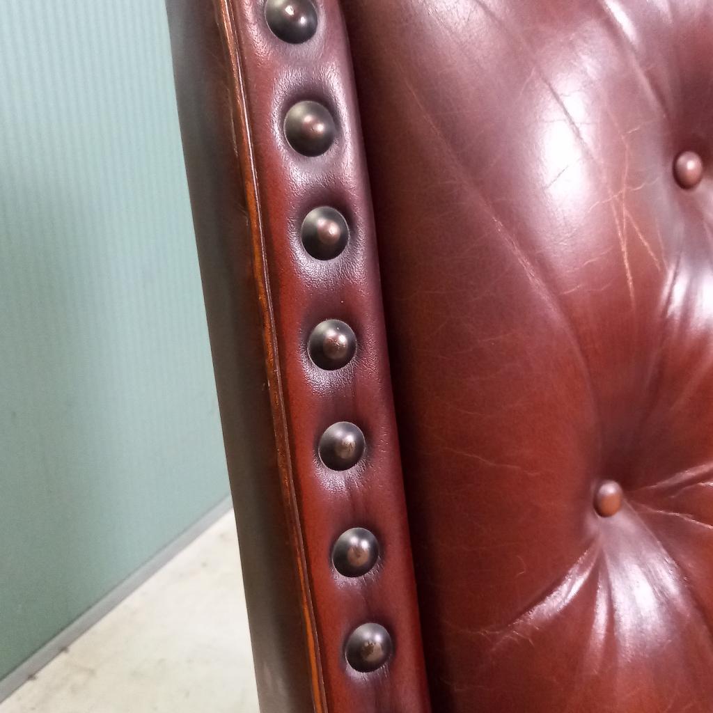 Bijzonder Stoere Vintage Bibliotheekfauteuil Met Studs image 11