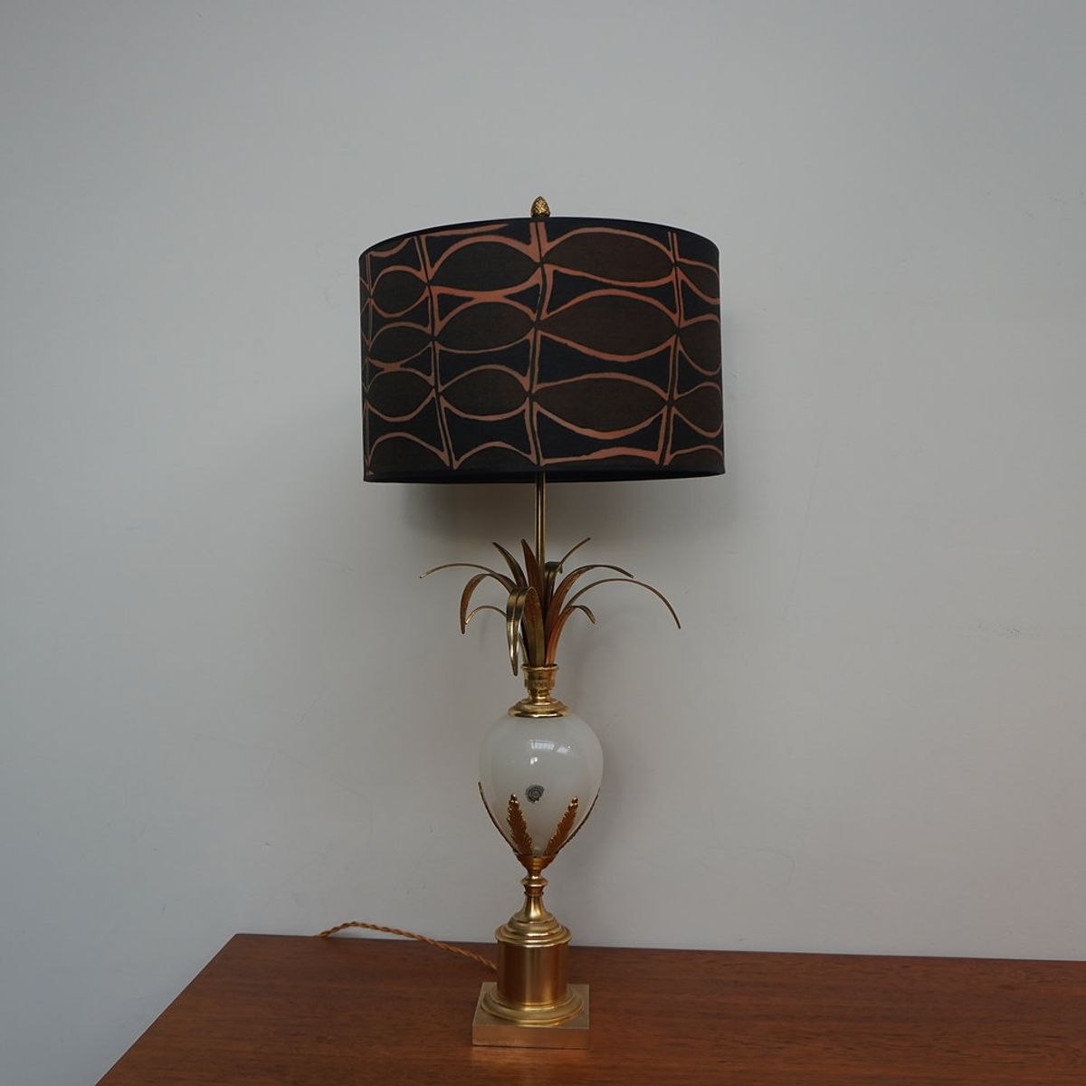 Boulanger Ostrich Egg Table Lamp, 1960s image 2