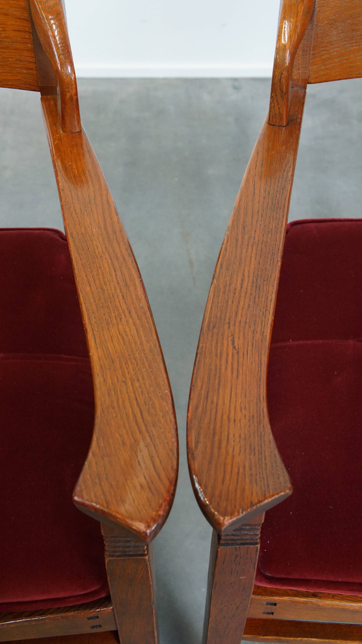 Set Van 4 Art Nouveau/ Jugendstil Design Schuitema Eetkamerstoelen Met Rode Stoffen Bekleding image 12