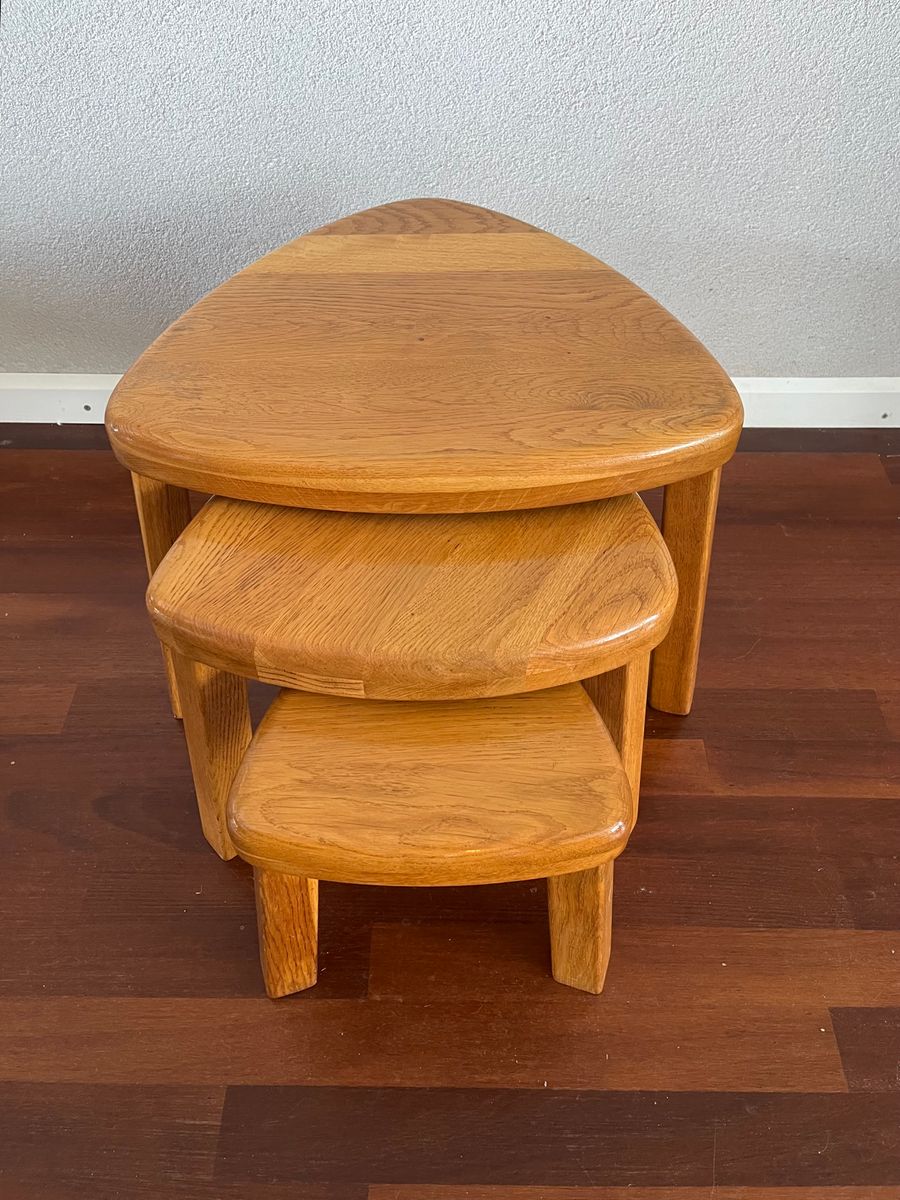 Vintage Brutalist Nesting Set Of Bijzettafels - Massief Blond Eikenhout ‘60/‘70 image 5