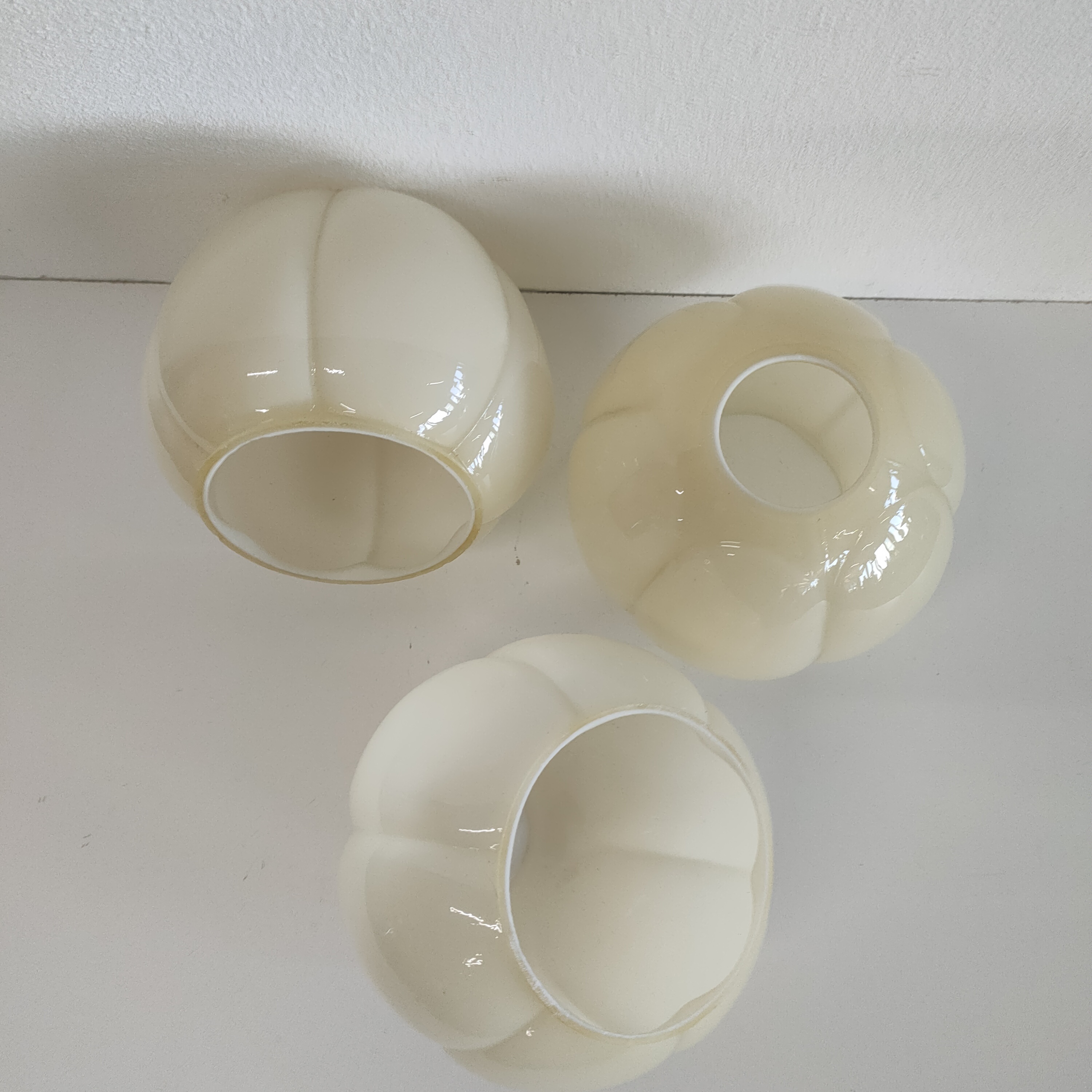 Antieke Art Deco Lampenkapjes Met Parelmoer Tint image 11