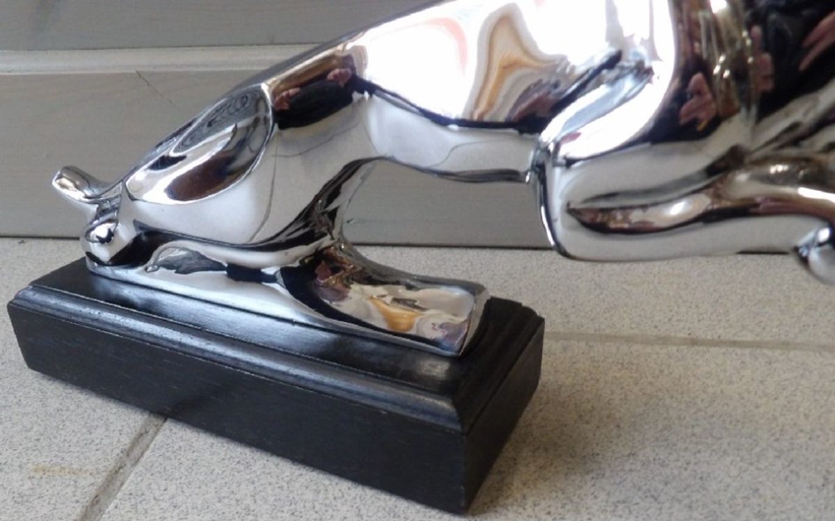 Jaguar Mascotte In Verchroomd Brons. image 8