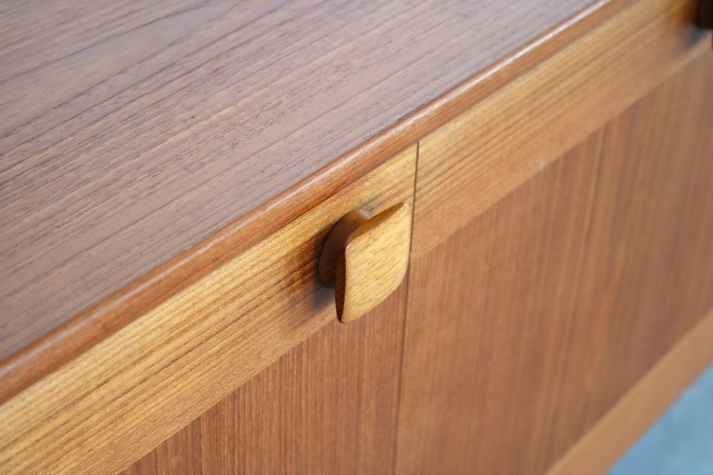 Vintage Dressoir | Sideboard | Teak | Jaren 60 | Zweeds image 3