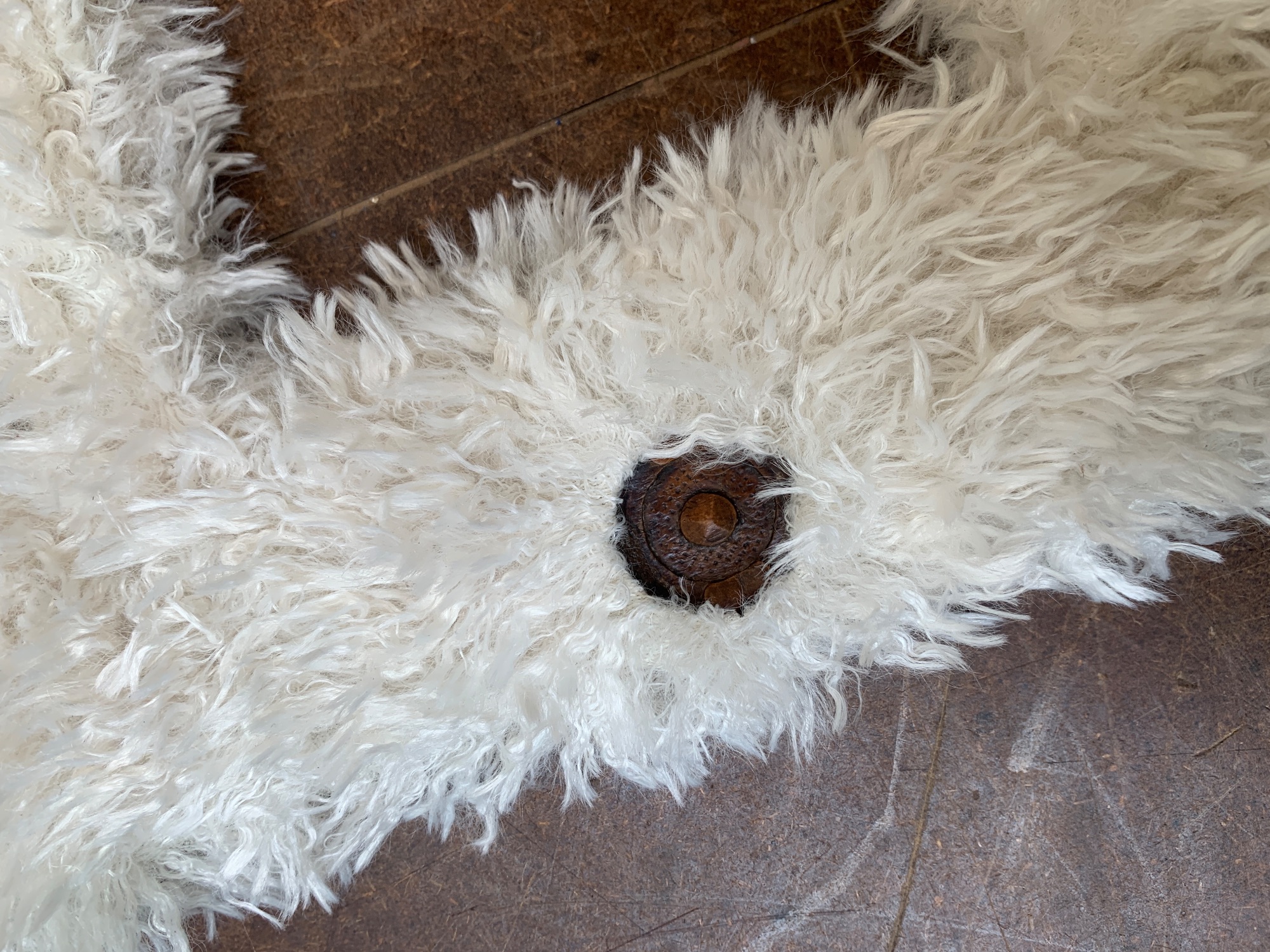 Antieke Houten Spijlenstoel Vs Speels Designobject image 3