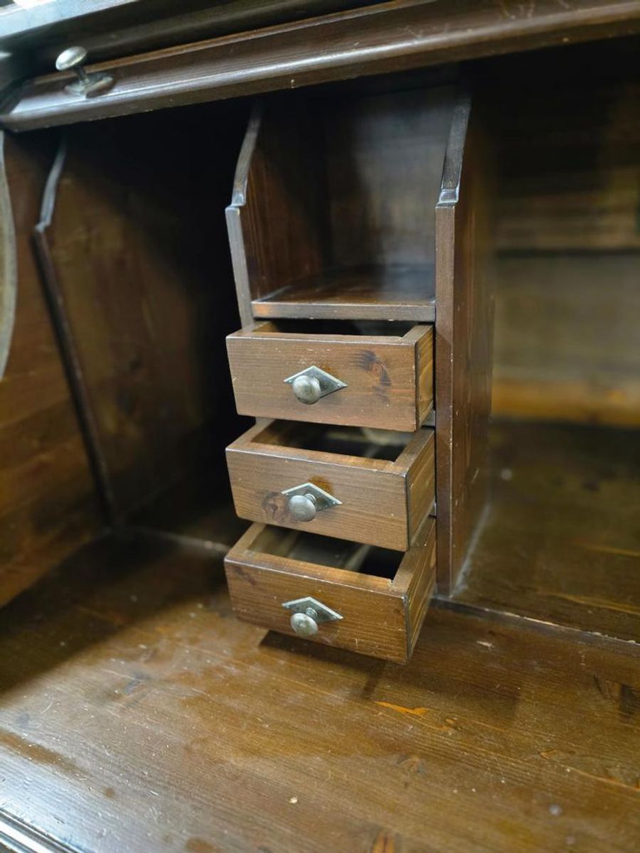 Vintage Amerikaanse Bureau Met Rolluik / Schrijftafel image 9