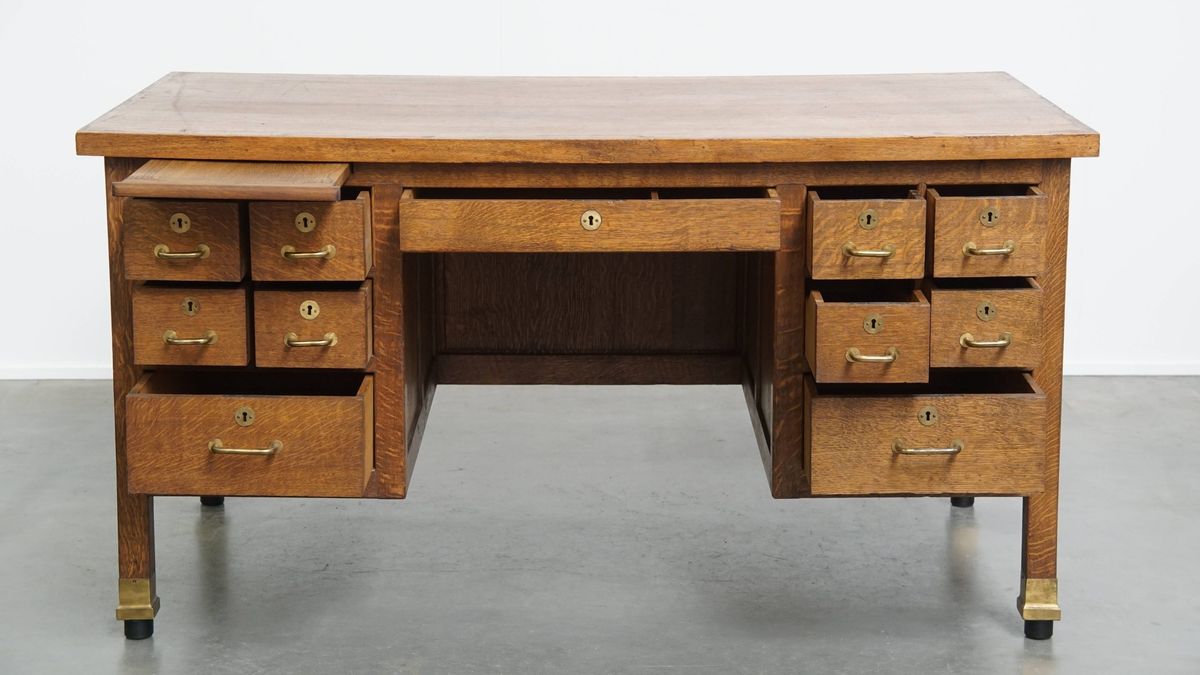 Antiek Art Deco Bureau Uit Begin 20e Eeuw Gemaakt Van Eikenhout In Amsterdamse School Stijl image 2