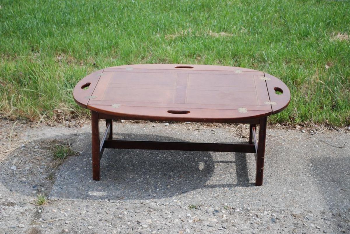 Butler Boat Table Mahonie, Boot Tafel image 4