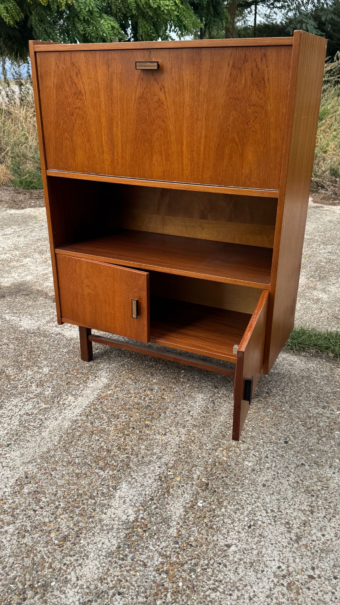 Secretaire Bureau Of Barkastje In Teak image 10