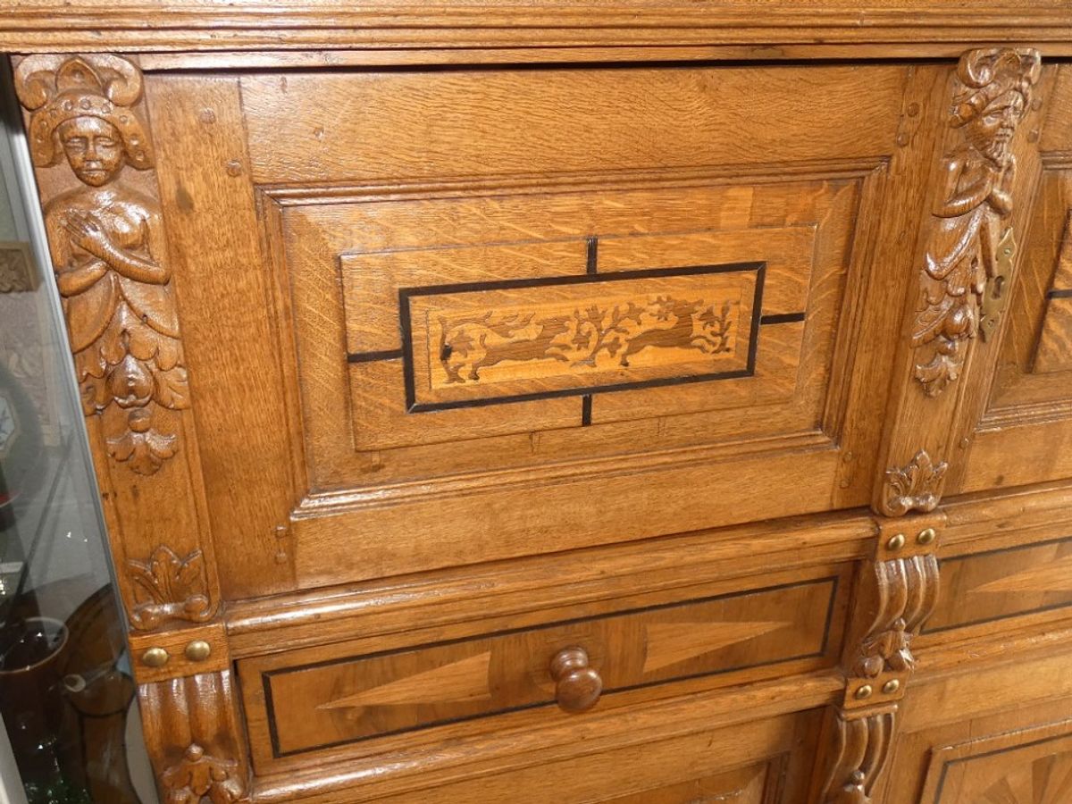 18de Eeuwse Zeeuwse 4deurs Kast Met Inlegwerk. image 10