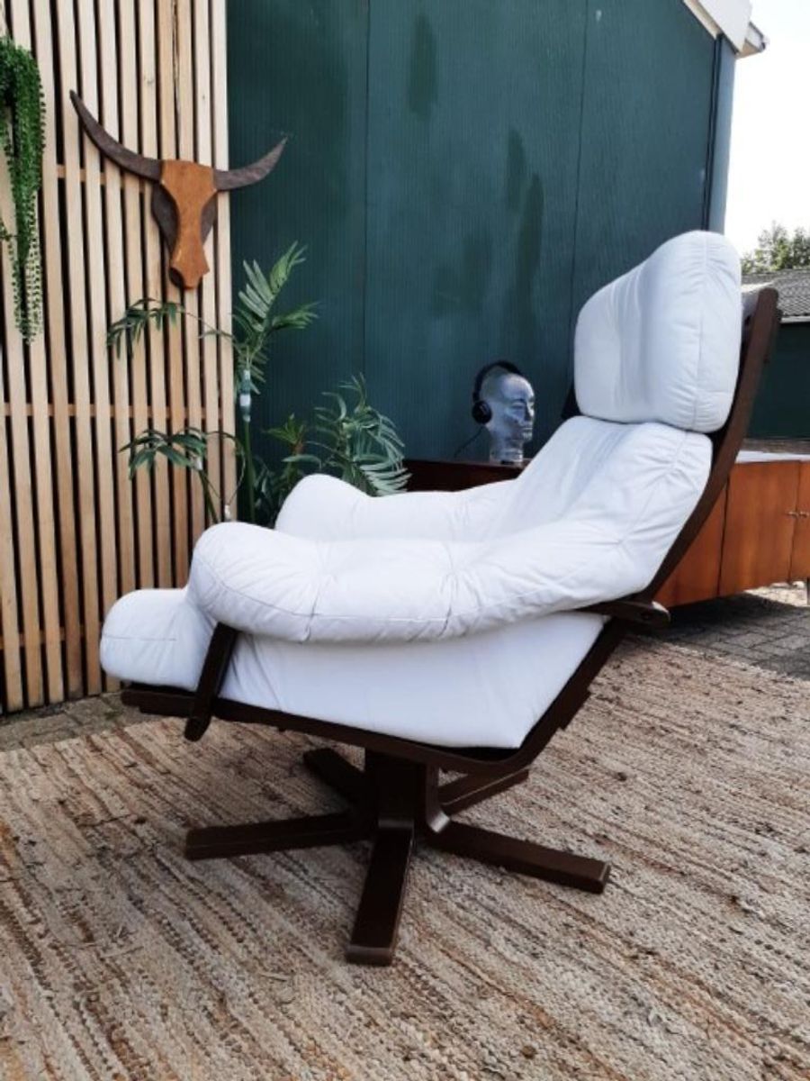 Vintage Design Fauteuil Wit Leer Houten Poot Draaifauteuil image 6