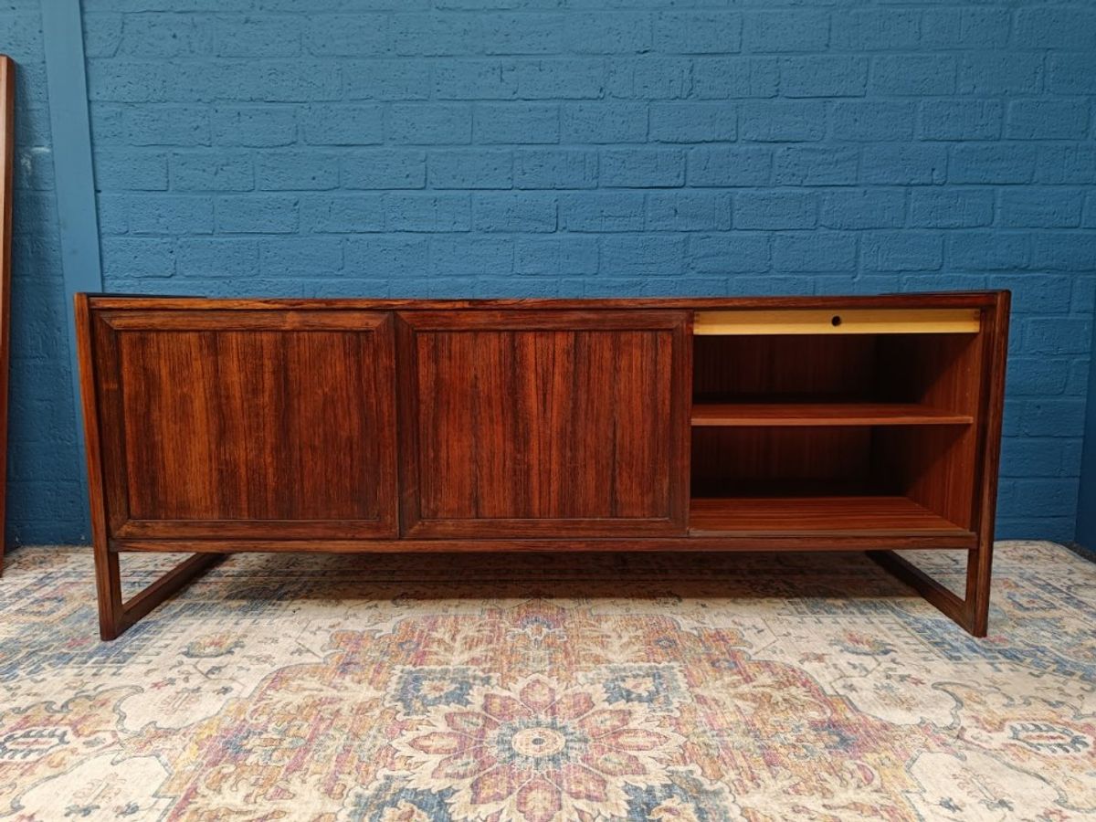 Vintage Palissander Lowboard, Deens Design Van Mørke Møbelfabrik, Jaren 60 image 12
