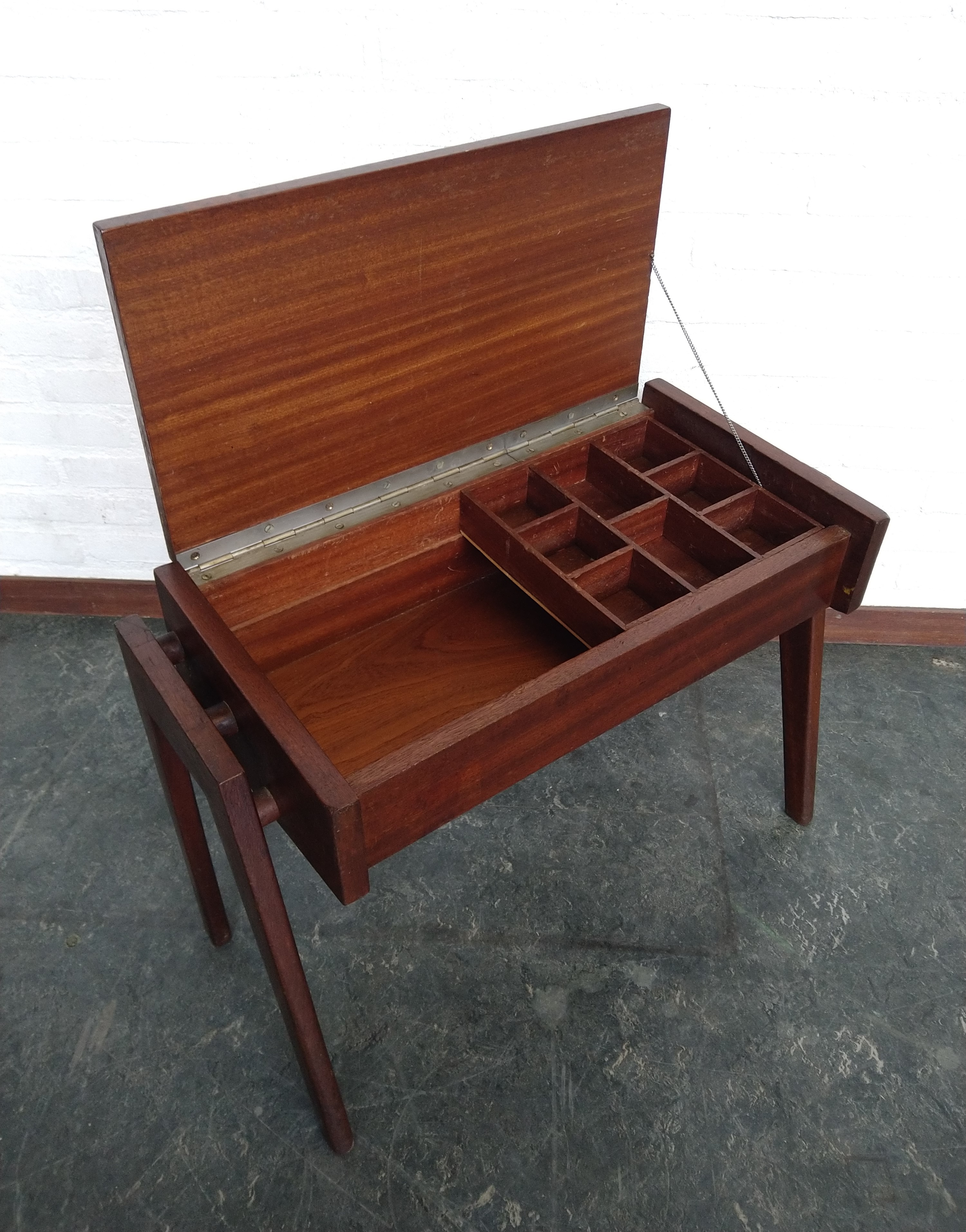 Design Naaibox/bijzettafeltje Scandinavisch Teakhout image 12